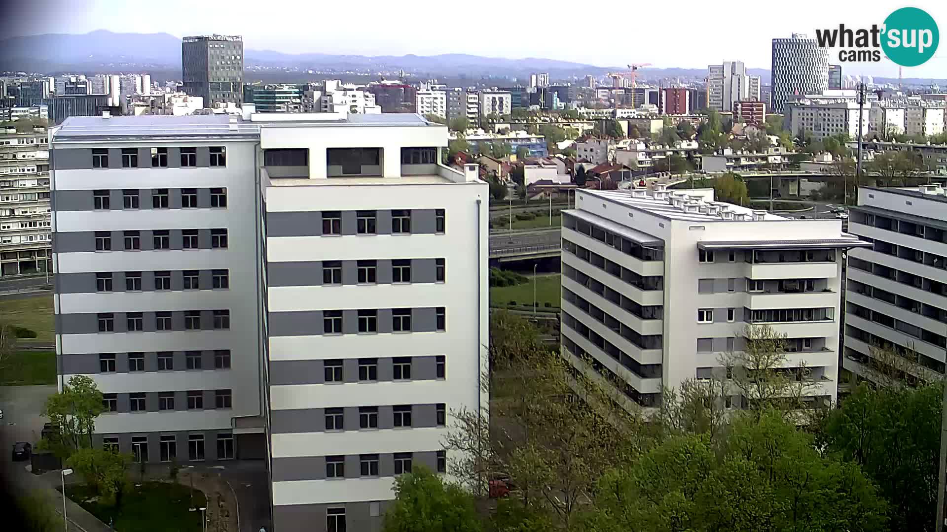 Krožišče Slavonske in Marin Držićeve ulice v Zagrebu v živo