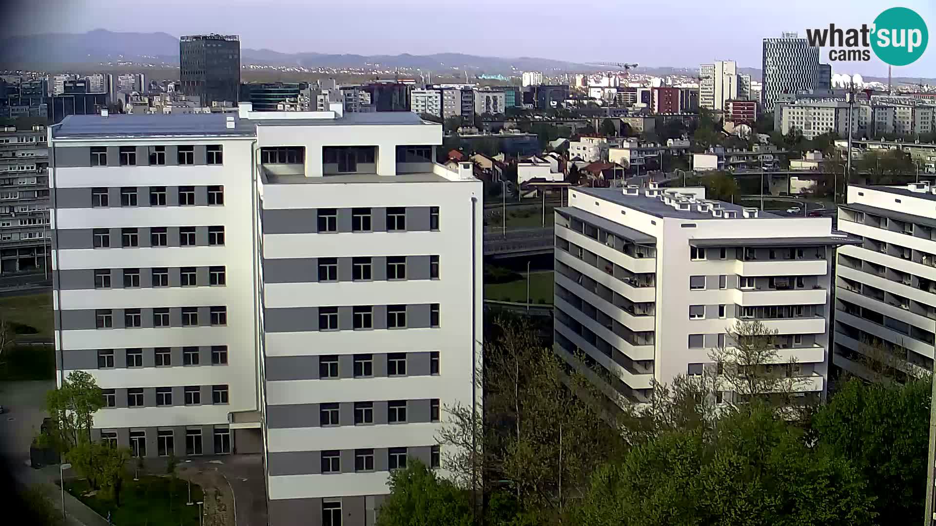 Live Interchange of Slavonska Avenue and Marin Držić Avenue in Zagreb webcam