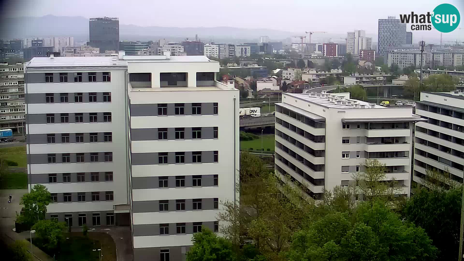 Krožišče Slavonske in Marin Držićeve ulice v Zagrebu v živo