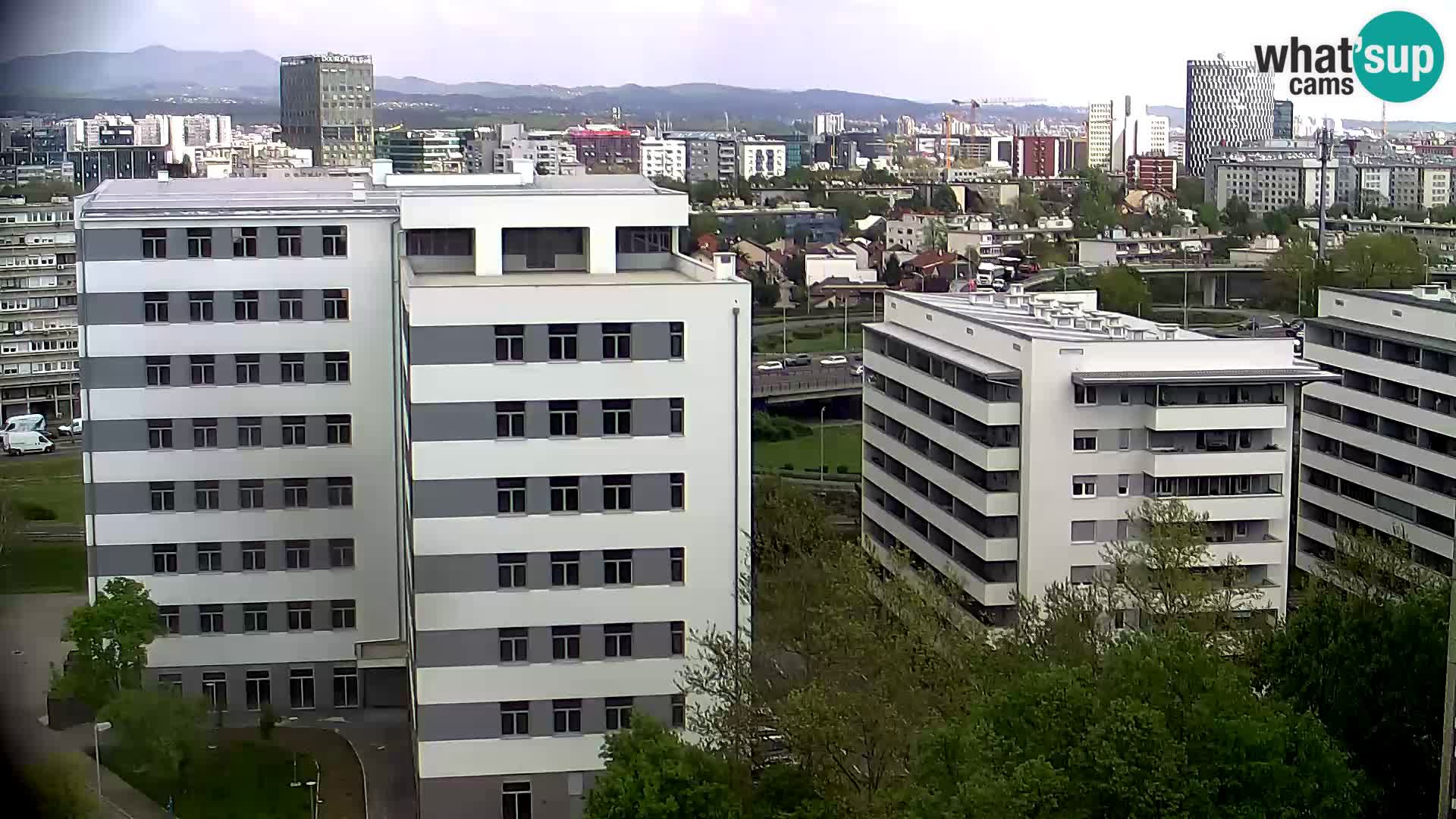 Live Interchange of Slavonska Avenue and Marin Držić Avenue in Zagreb webcam