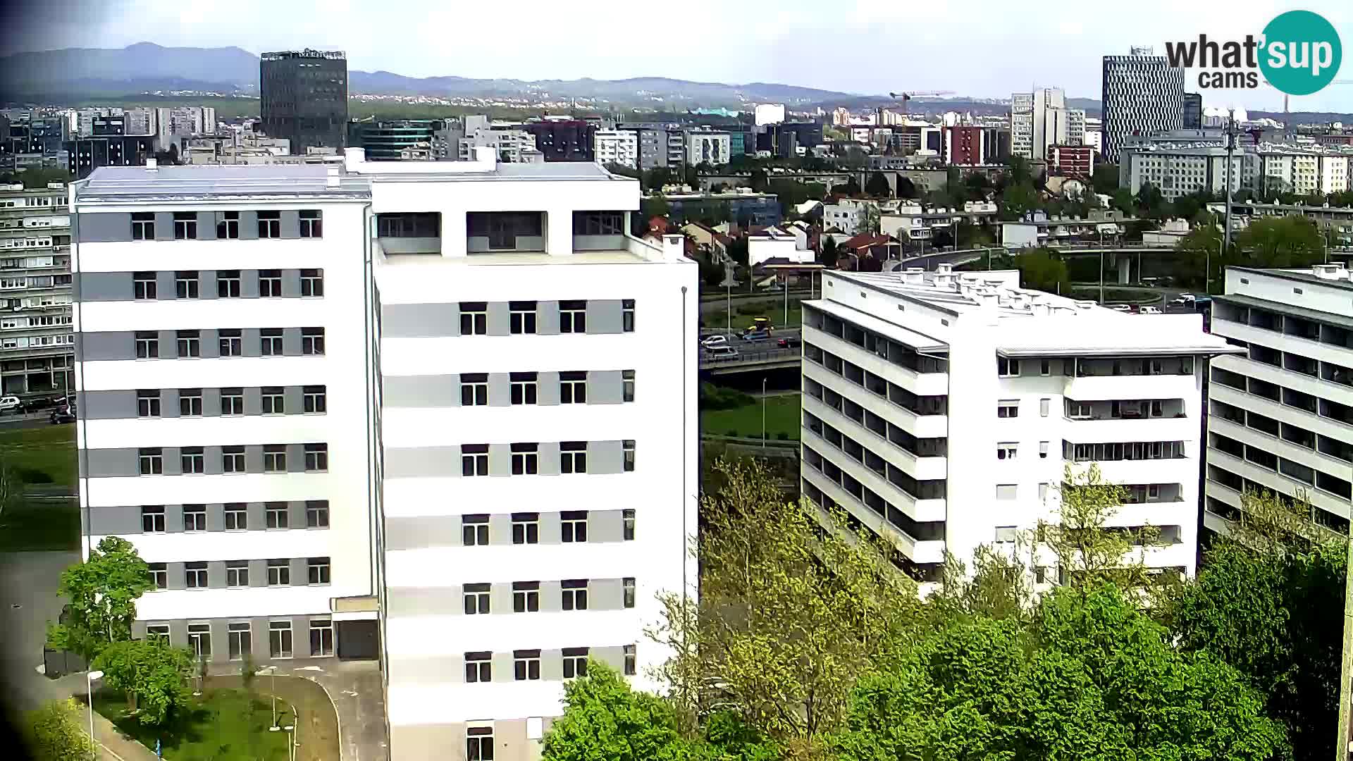 Live Interchange of Slavonska Avenue and Marin Držić Avenue in Zagreb webcam