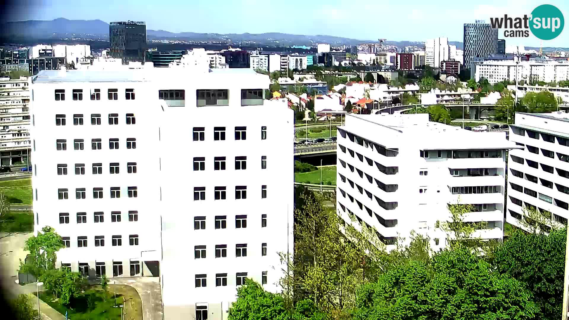 Rotatoria e incrocio viale Slavonska e Marin Držić  – webcam di Zagabria