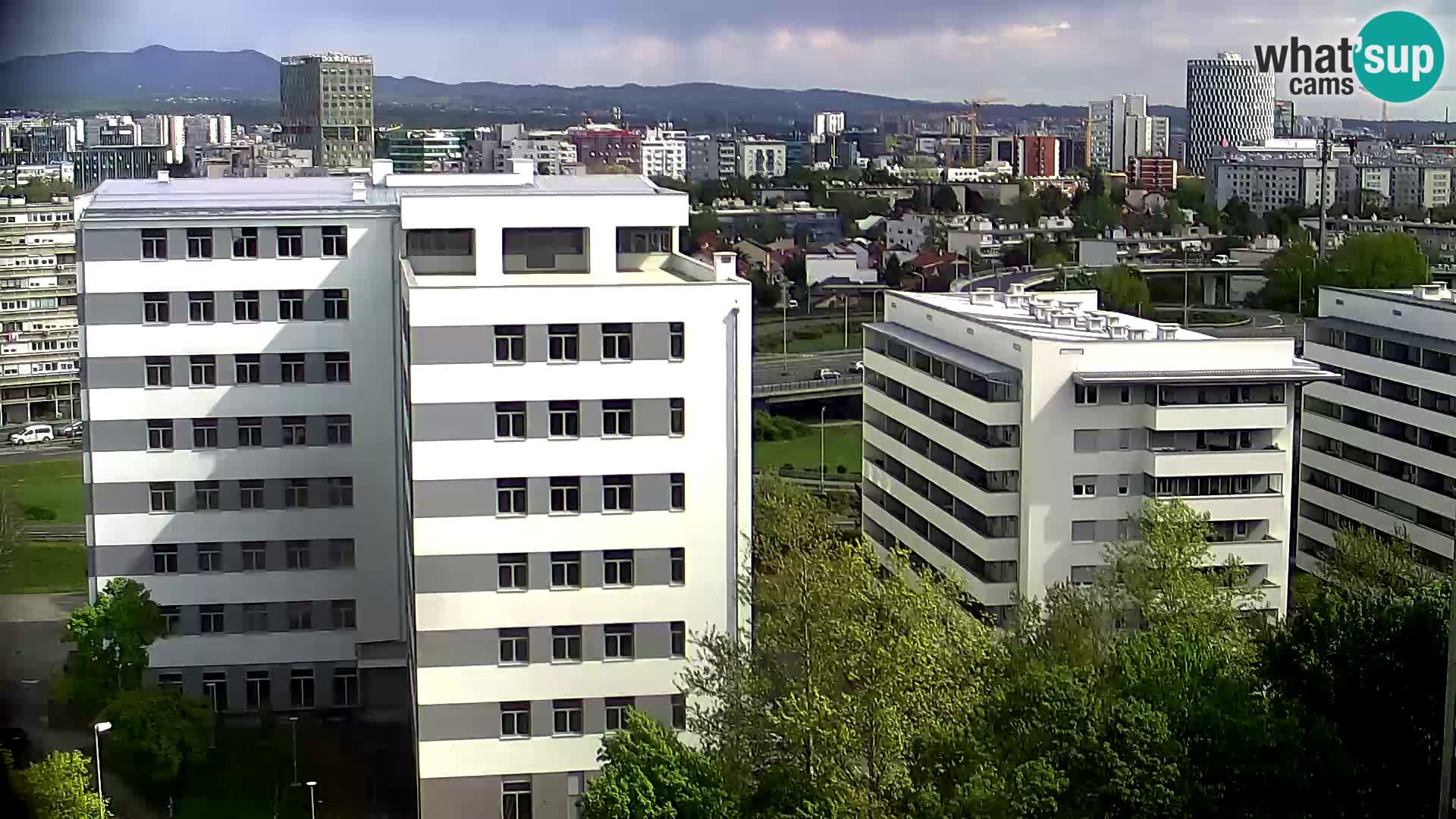 Rotatoria e incrocio viale Slavonska e Marin Držić  – webcam di Zagabria