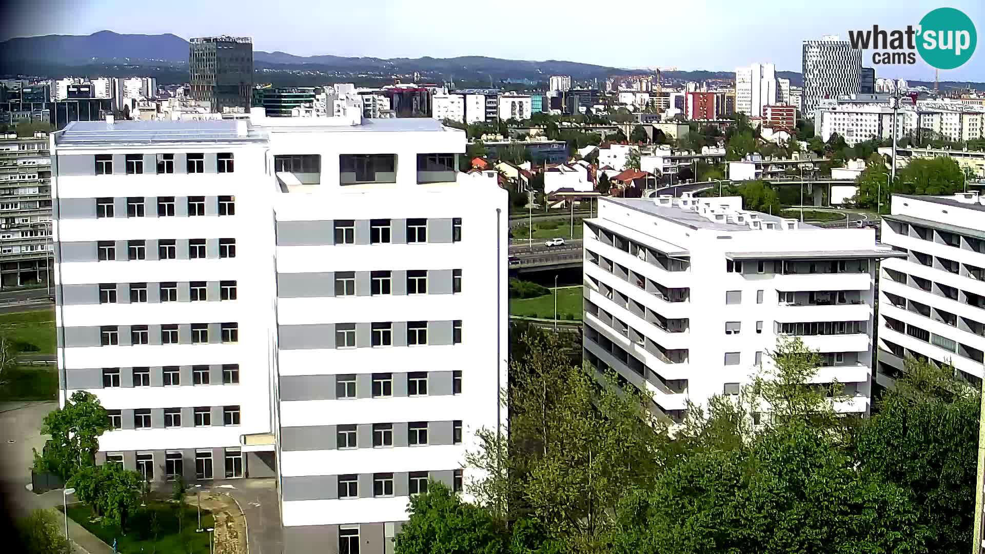 Krožišče Slavonske in Marin Držićeve ulice v Zagrebu v živo