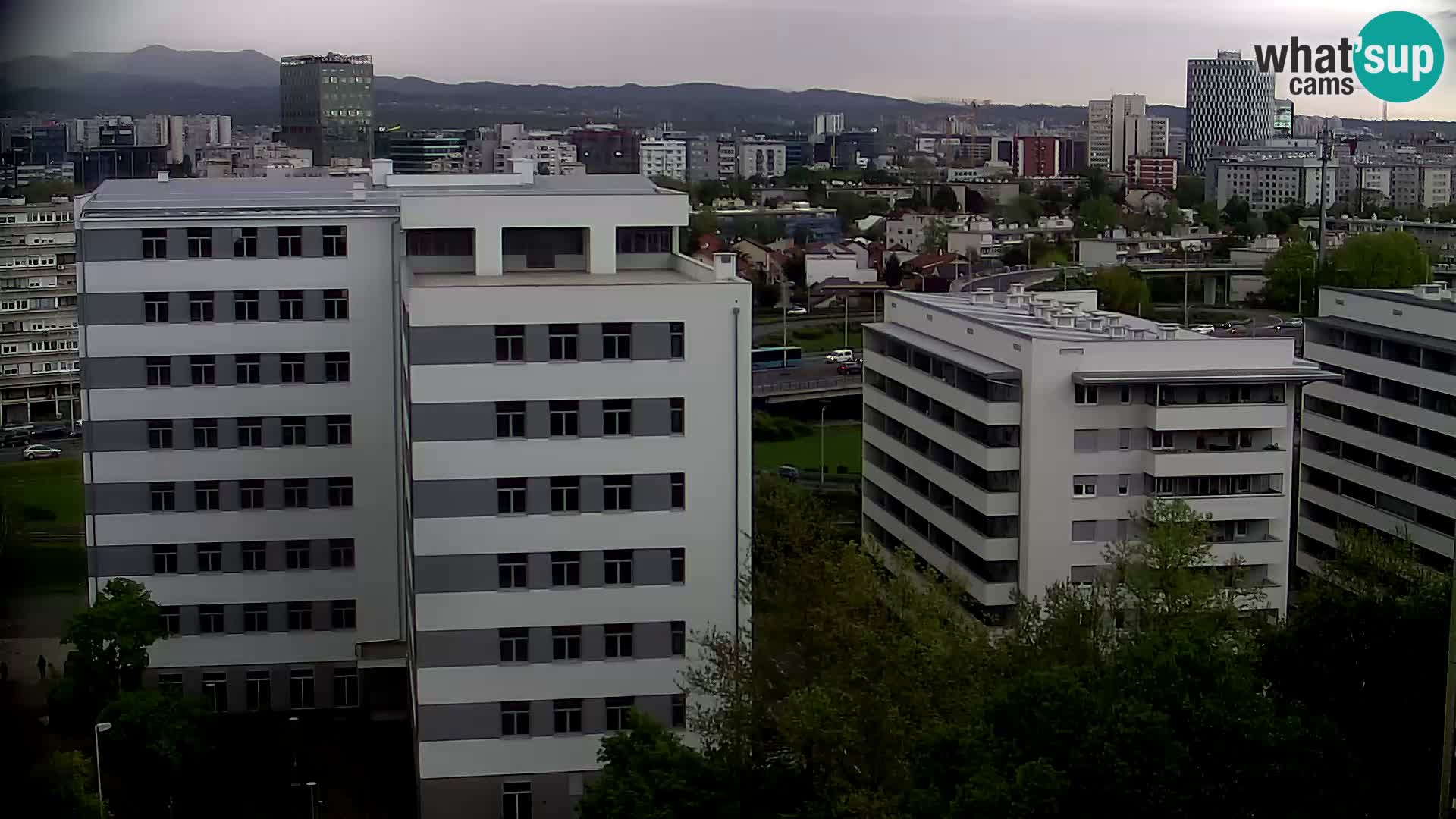 Rotatoria e incrocio viale Slavonska e Marin Držić  – webcam di Zagabria