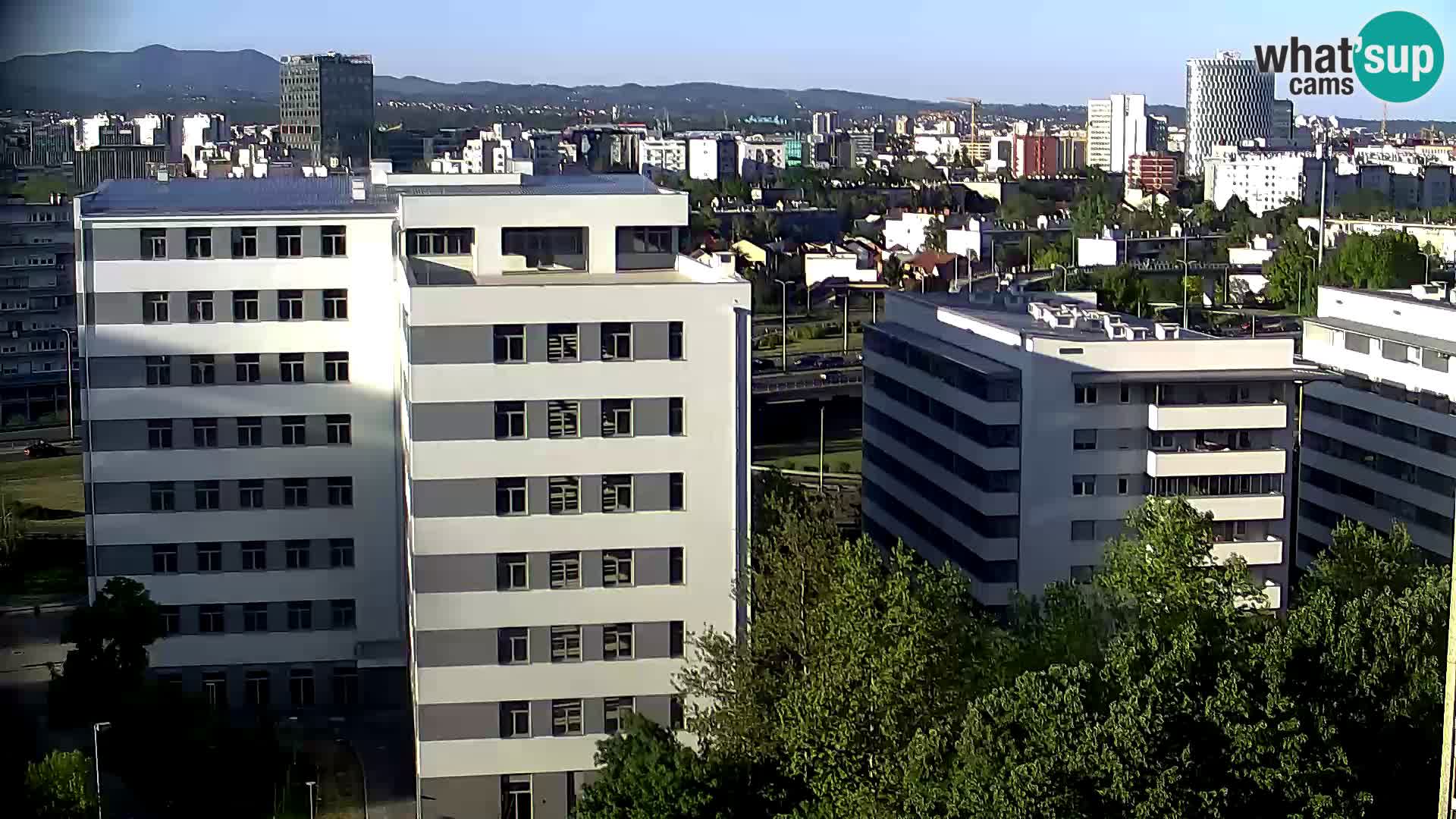 Rotatoria e incrocio viale Slavonska e Marin Držić  – webcam di Zagabria