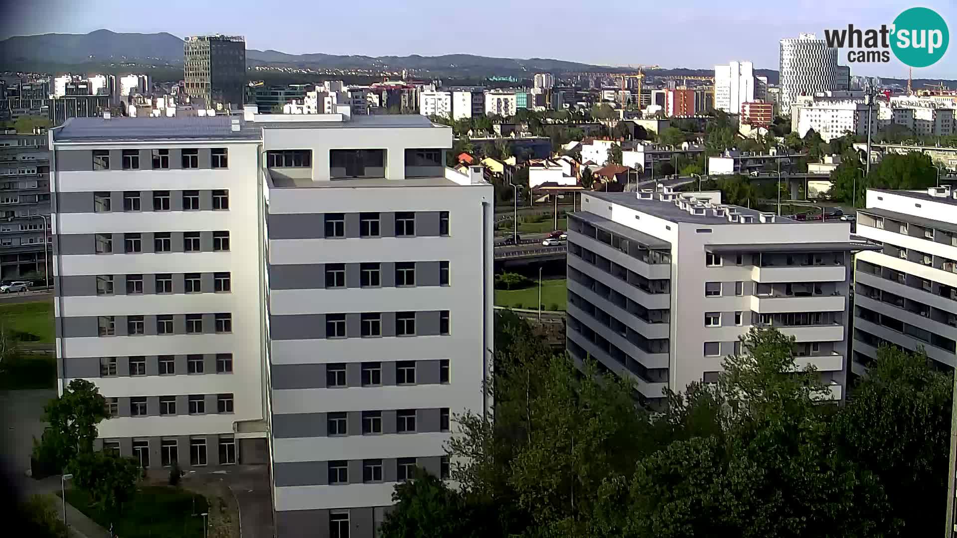 Live Interchange of Slavonska Avenue and Marin Držić Avenue in Zagreb webcam