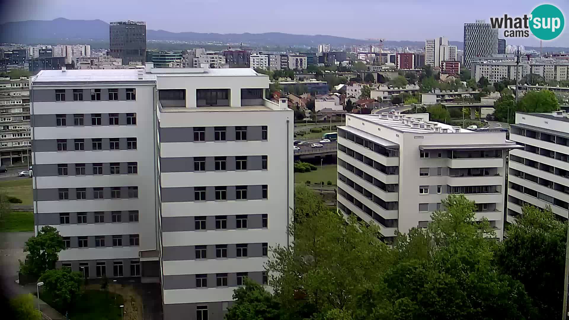 Live Interchange of Slavonska Avenue and Marin Držić Avenue in Zagreb webcam