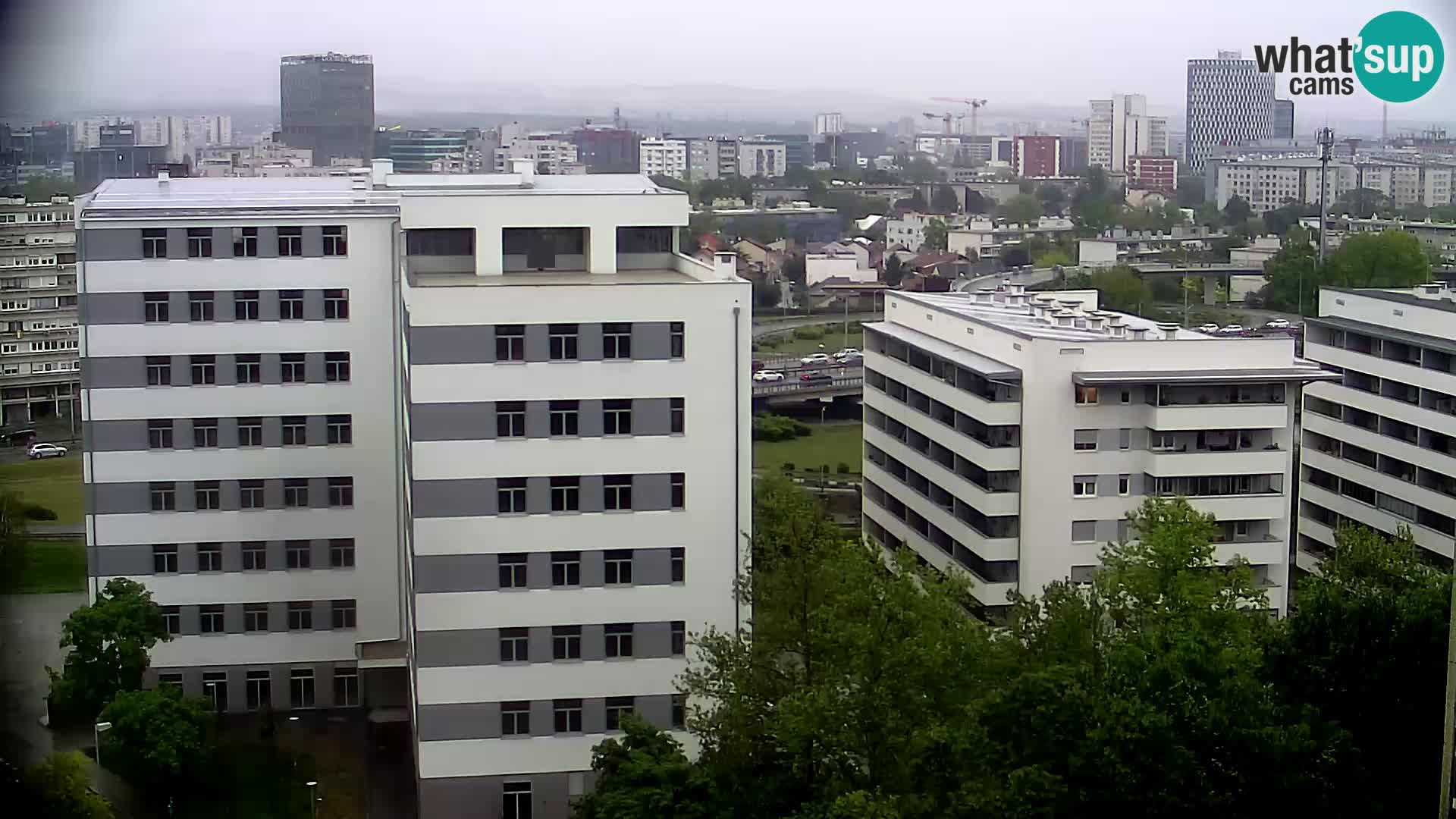 Web kamera Petlja Slavonska – Držićeva  – Zagreb Live