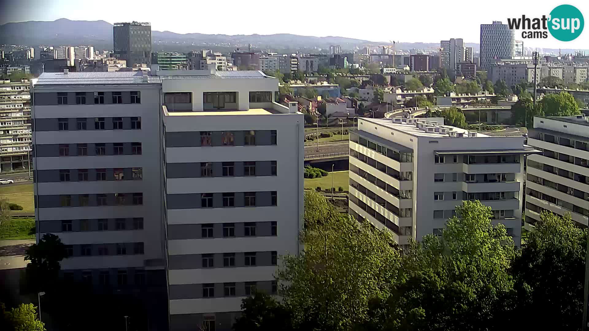 Live Interchange of Slavonska Avenue and Marin Držić Avenue in Zagreb webcam