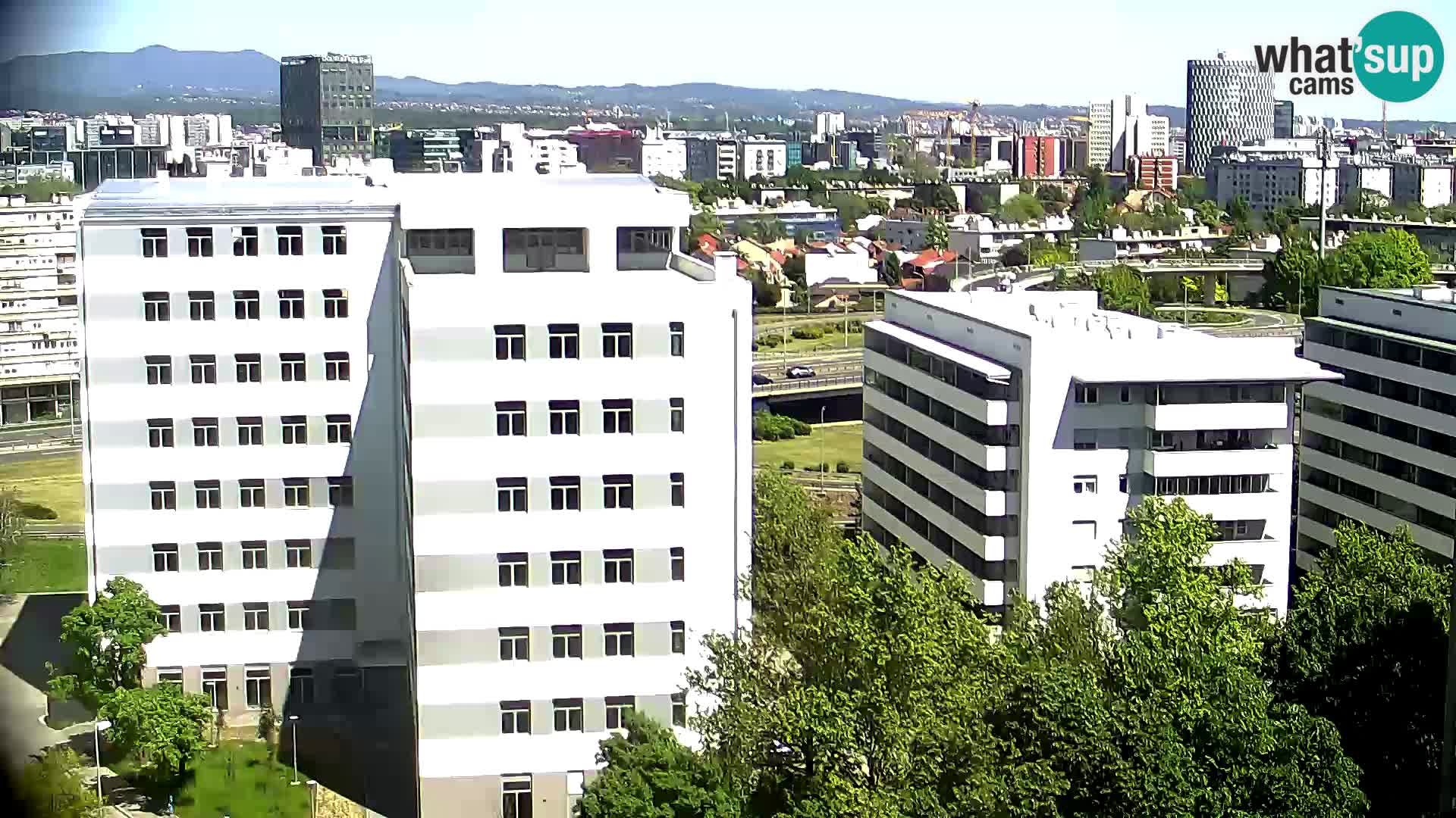 Krožišče Slavonske in Marin Držićeve ulice v Zagrebu v živo