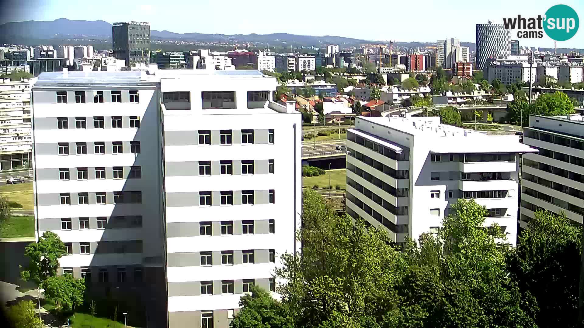 Live Interchange of Slavonska Avenue and Marin Držić Avenue in Zagreb webcam