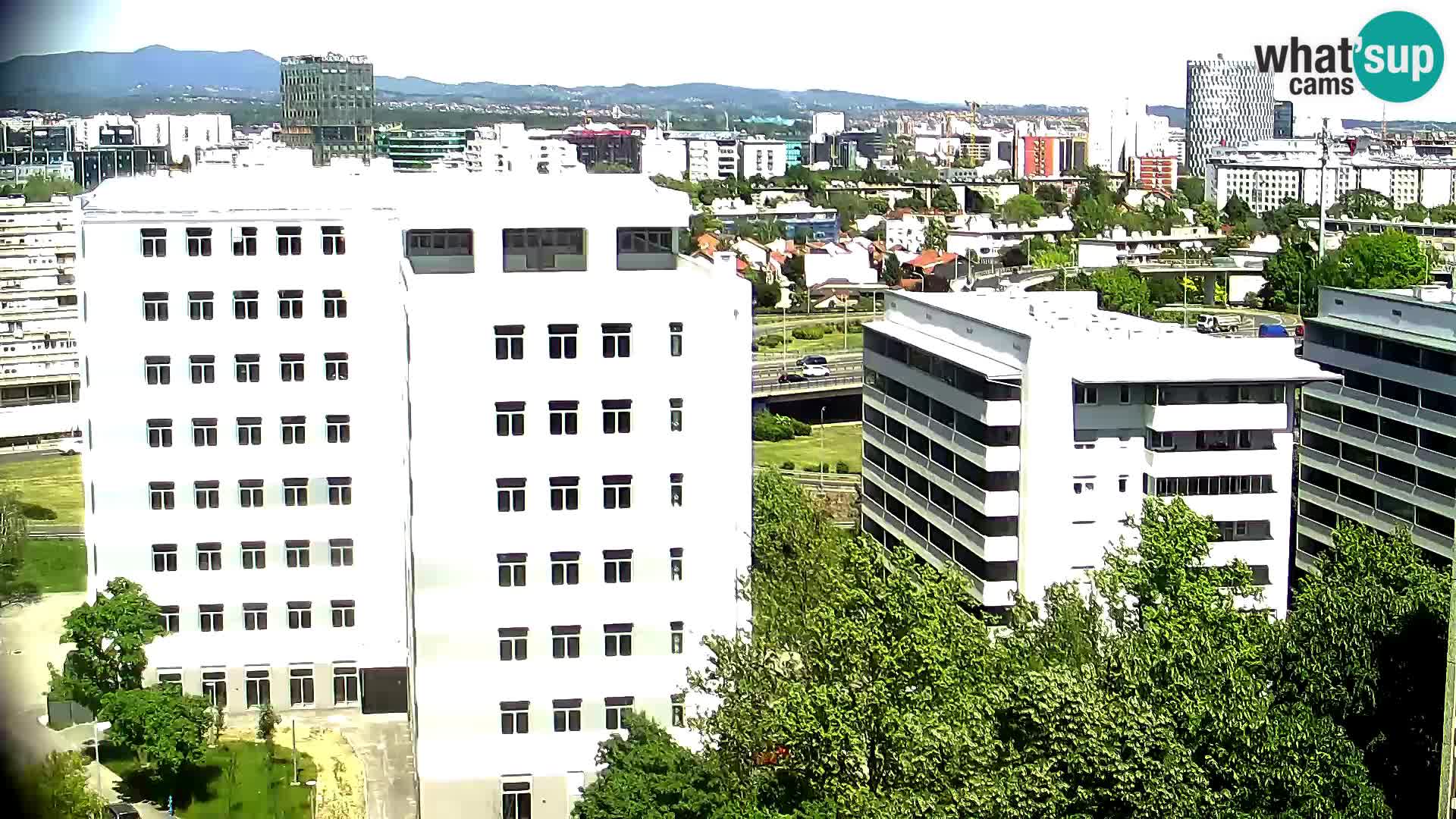 Krožišče Slavonske in Marin Držićeve ulice v Zagrebu v živo