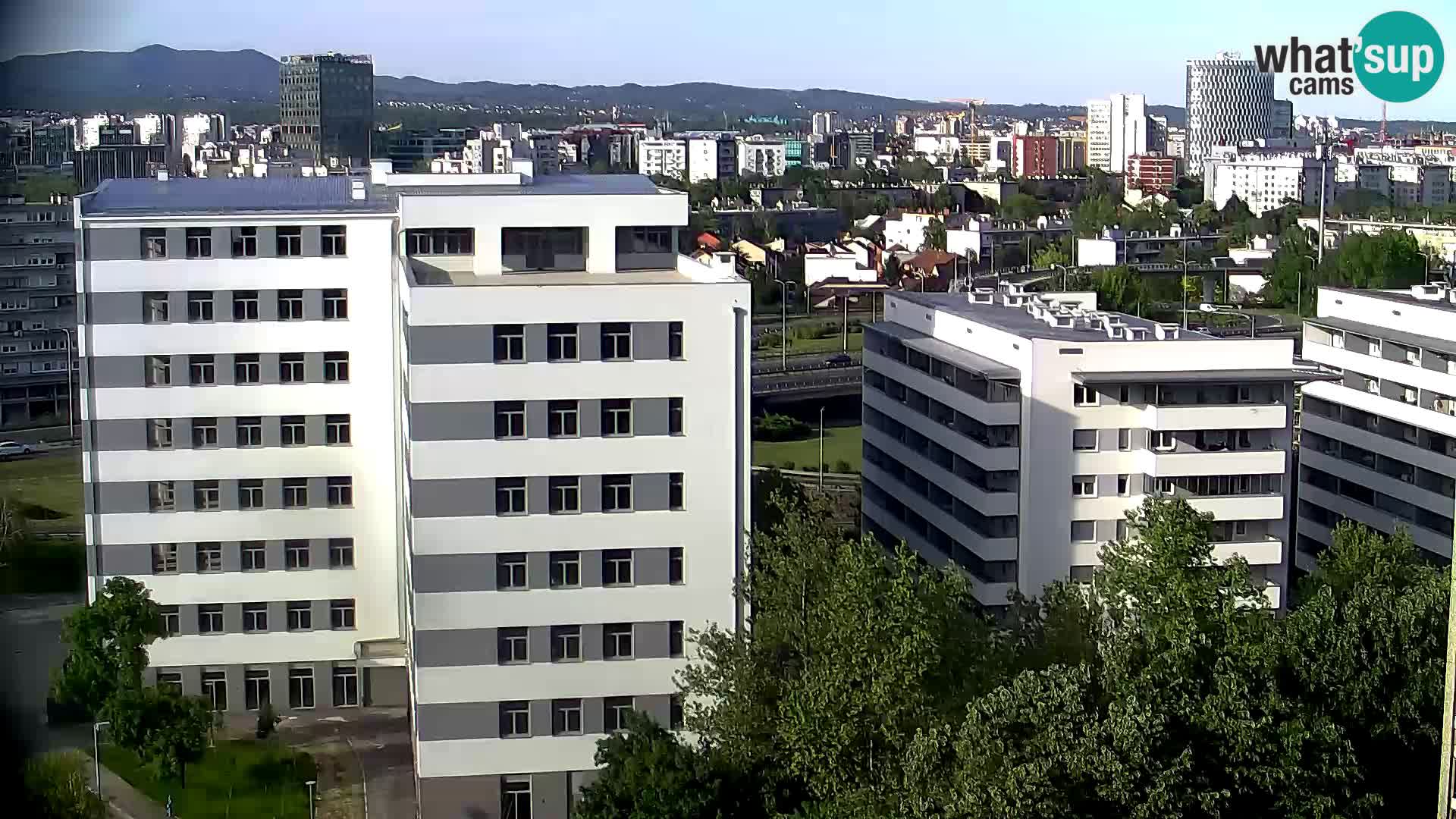 Live Interchange of Slavonska Avenue and Marin Držić Avenue in Zagreb webcam