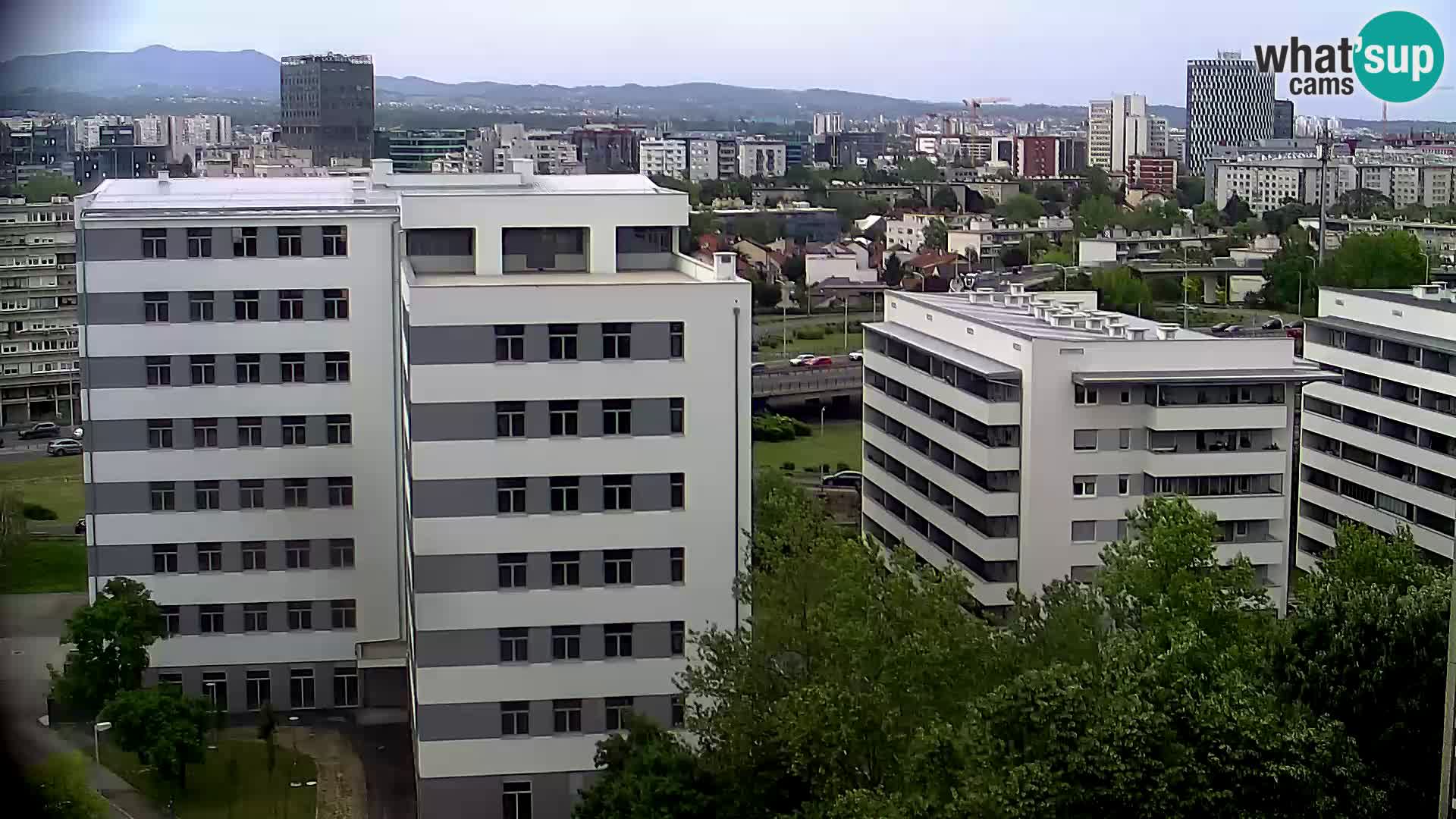 Live Interchange of Slavonska Avenue and Marin Držić Avenue in Zagreb webcam