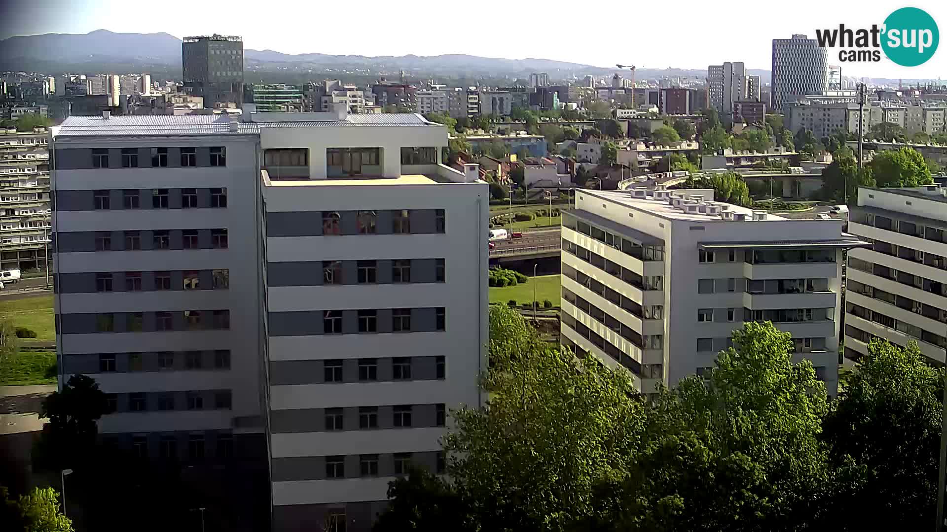 Live Interchange of Slavonska Avenue and Marin Držić Avenue in Zagreb webcam