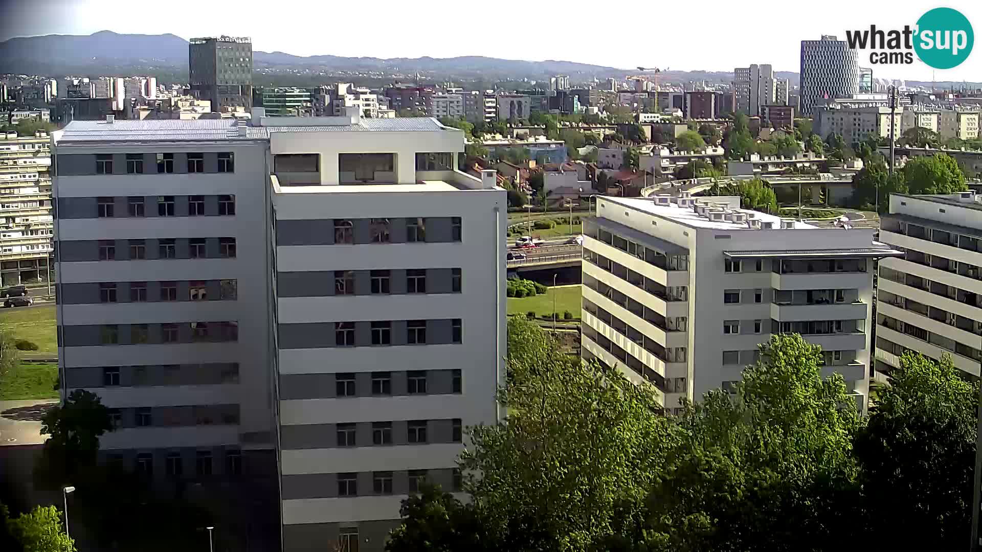 Rotatoria e incrocio viale Slavonska e Marin Držić  – webcam di Zagabria
