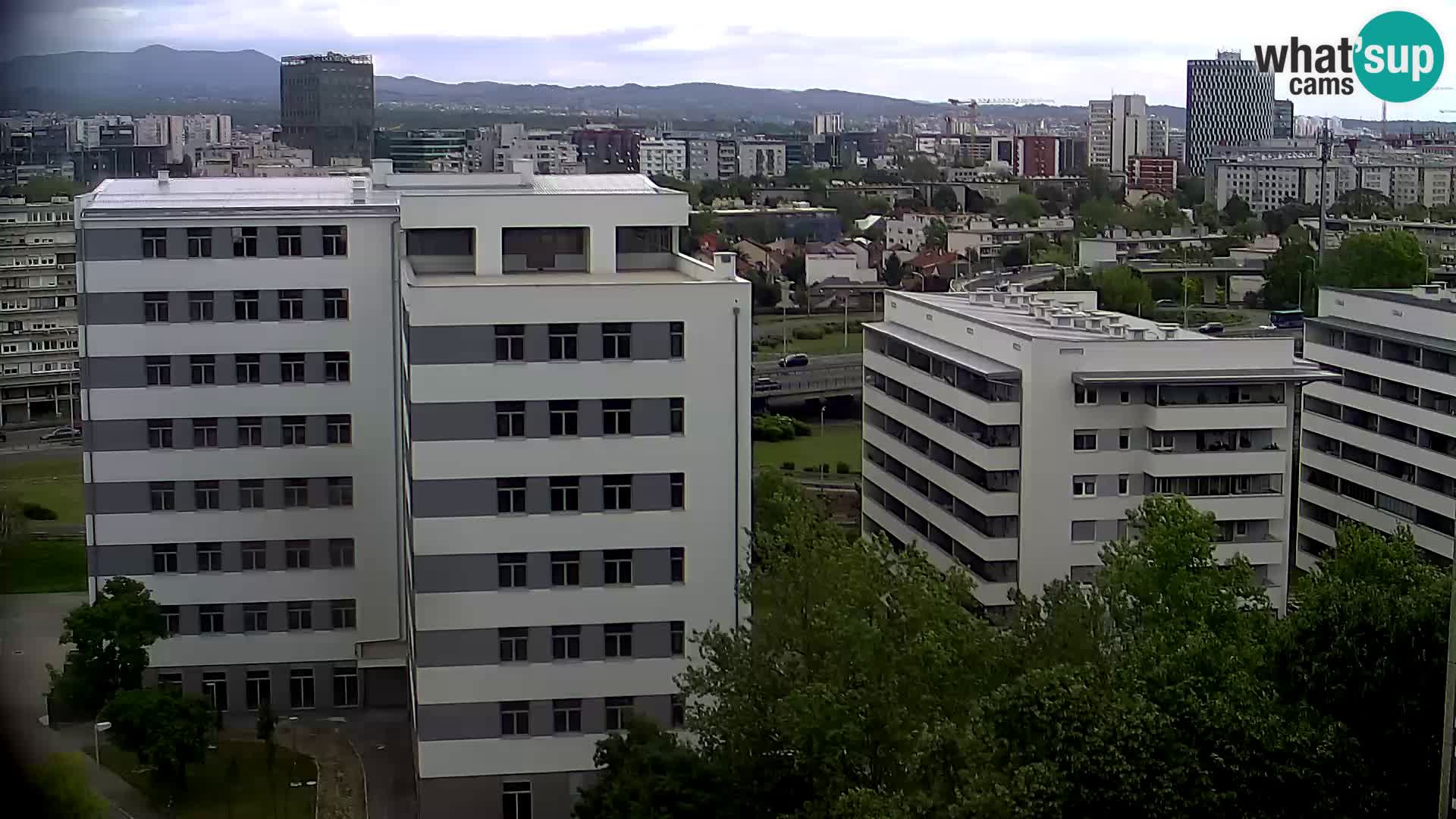 Krožišče Slavonske in Marin Držićeve ulice v Zagrebu v živo