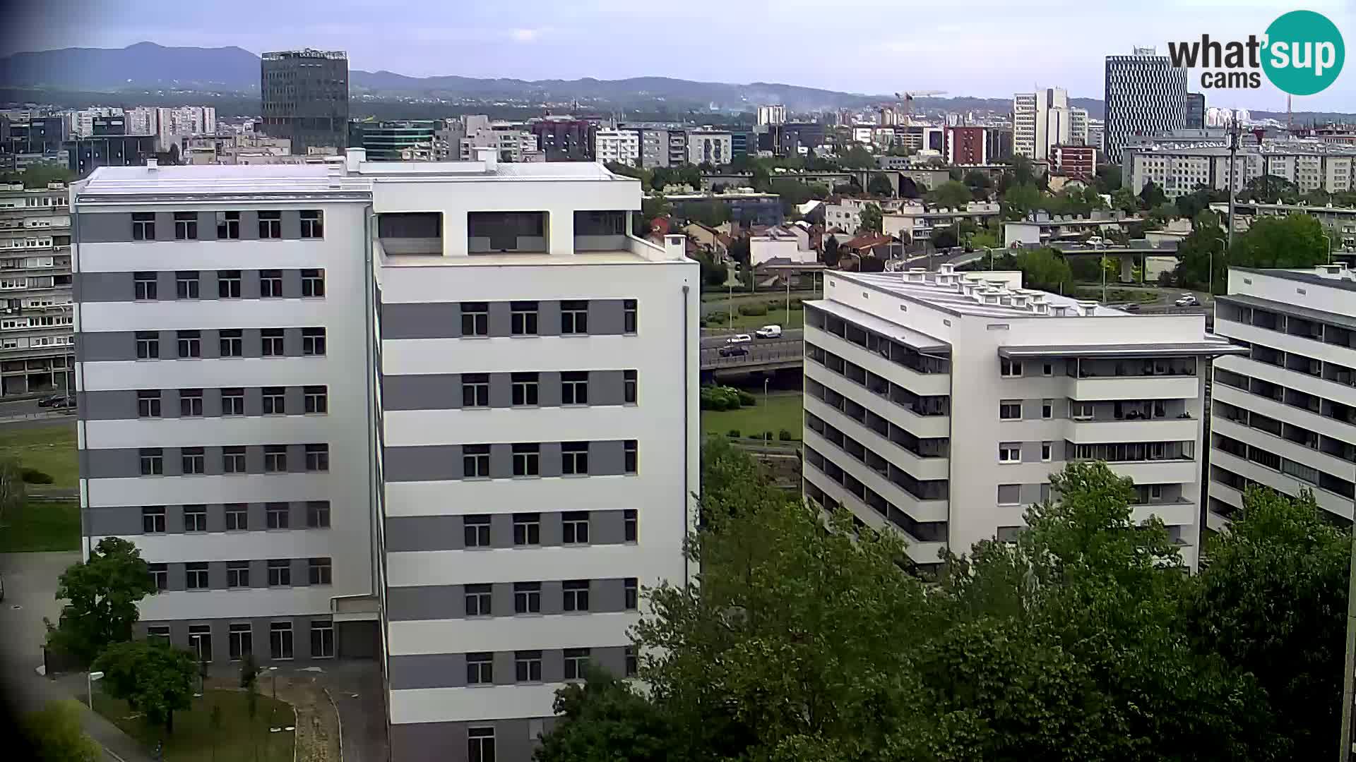 Live Interchange of Slavonska Avenue and Marin Držić Avenue in Zagreb webcam