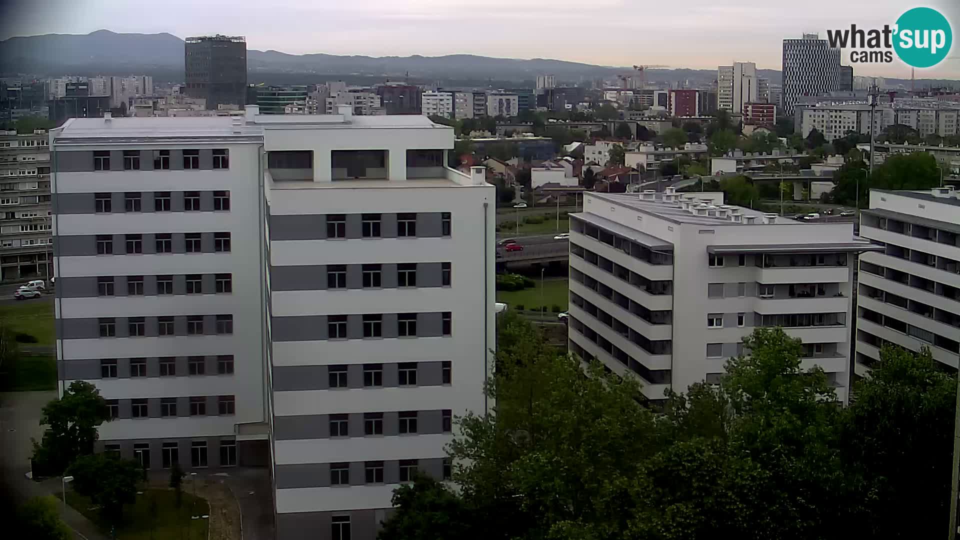 Live Interchange of Slavonska Avenue and Marin Držić Avenue in Zagreb webcam