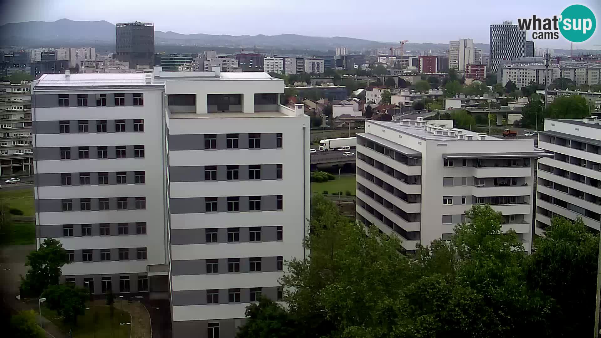 Rotatoria e incrocio viale Slavonska e Marin Držić  – webcam di Zagabria