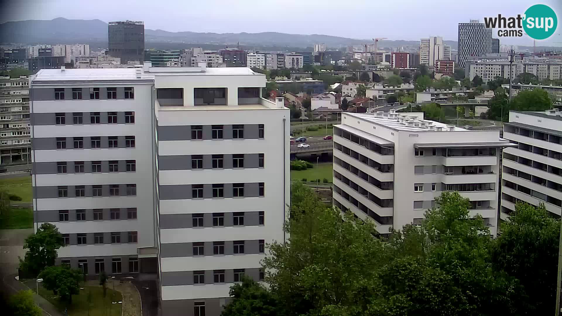 Live Interchange of Slavonska Avenue and Marin Držić Avenue in Zagreb webcam