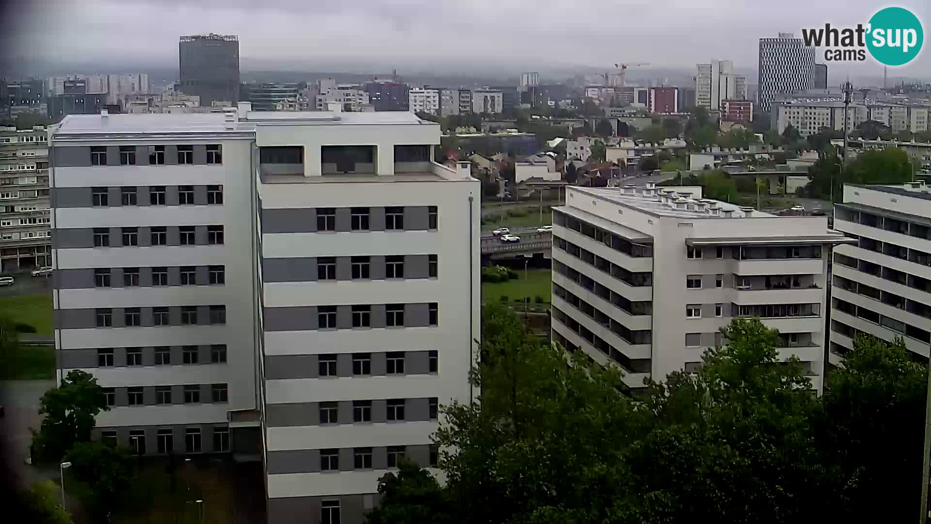 Web kamera Petlja Slavonska – Držićeva  – Zagreb Live
