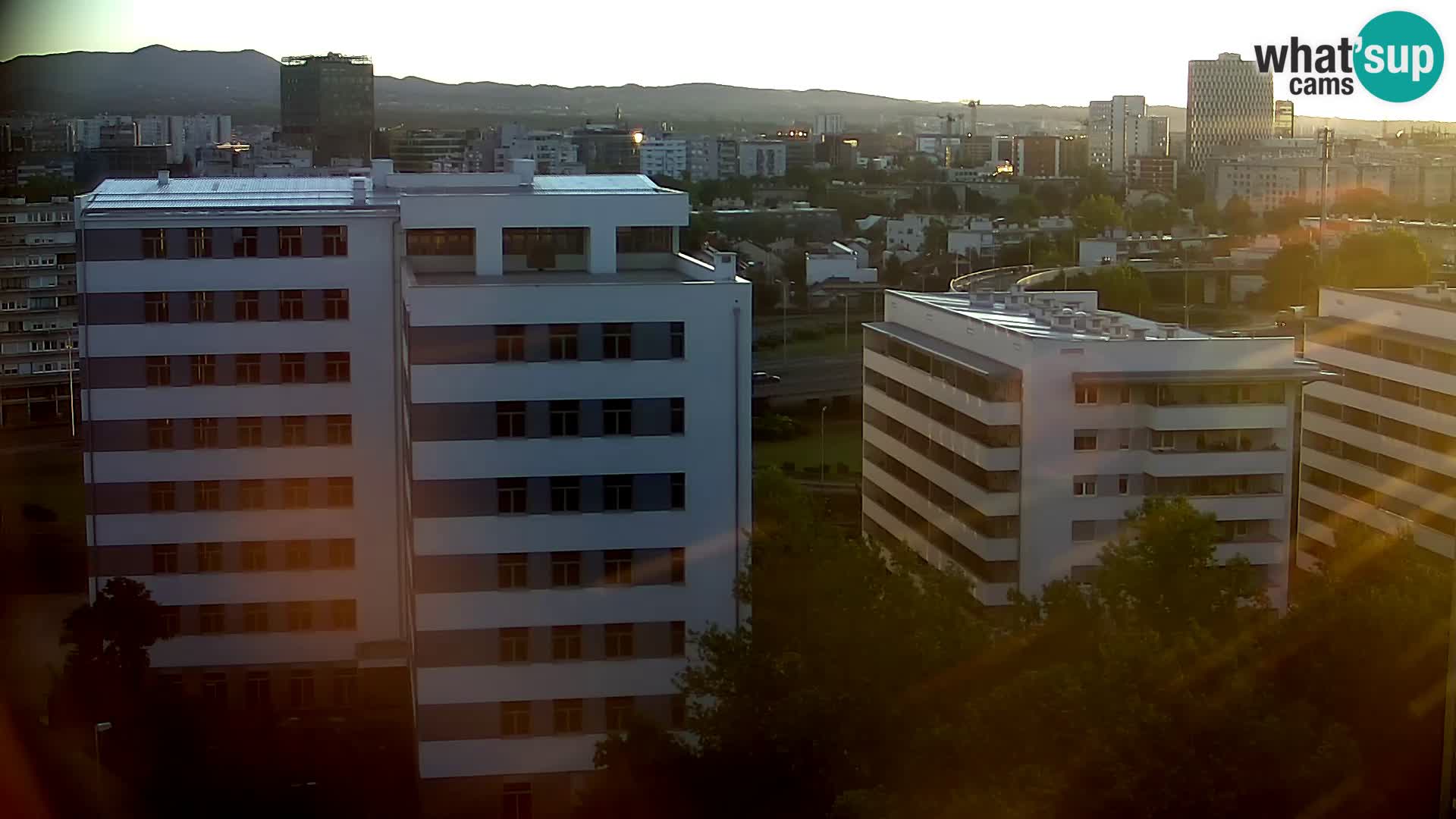 Rotatoria e incrocio viale Slavonska e Marin Držić  – webcam di Zagabria