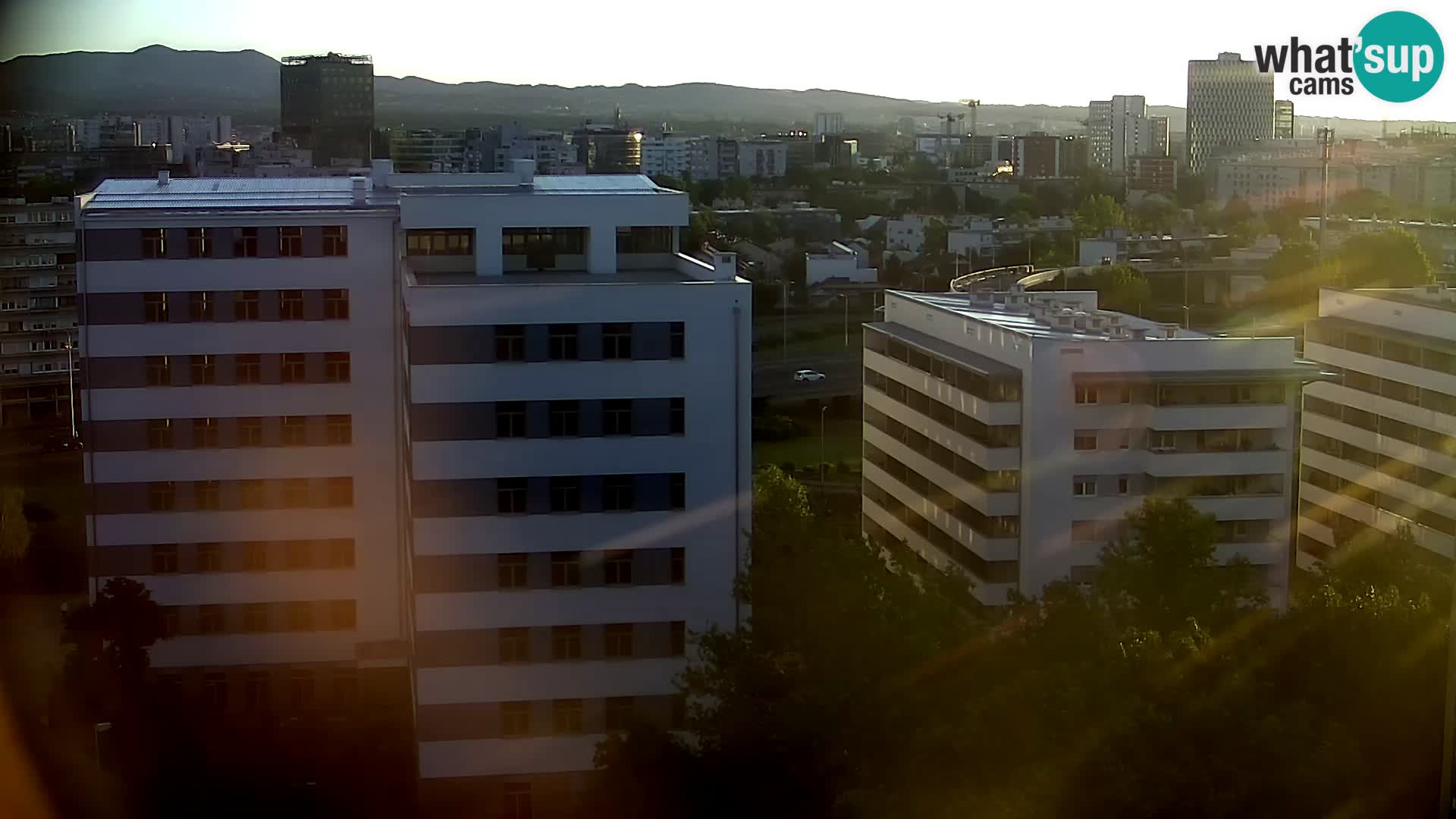 Live Interchange of Slavonska Avenue and Marin Držić Avenue in Zagreb webcam