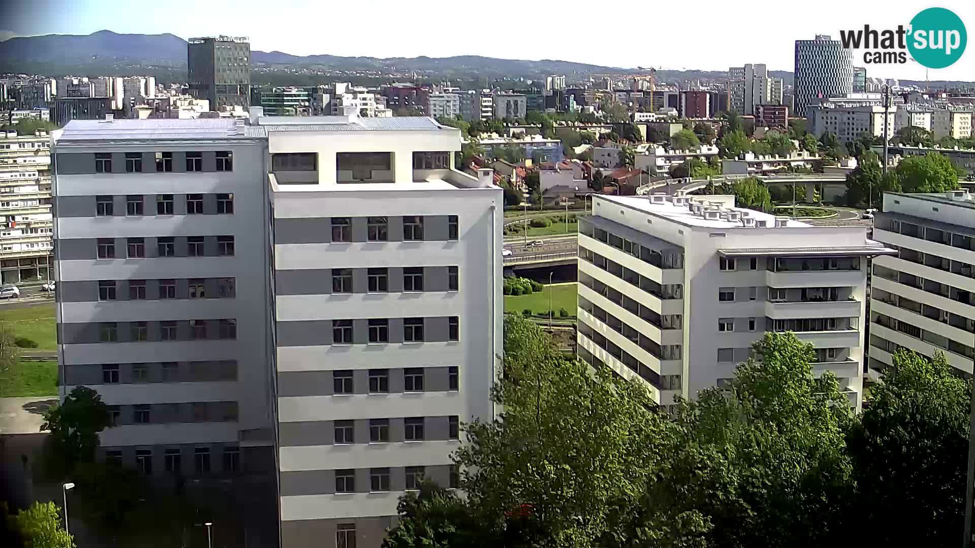Rotatoria e incrocio viale Slavonska e Marin Držić  – webcam di Zagabria
