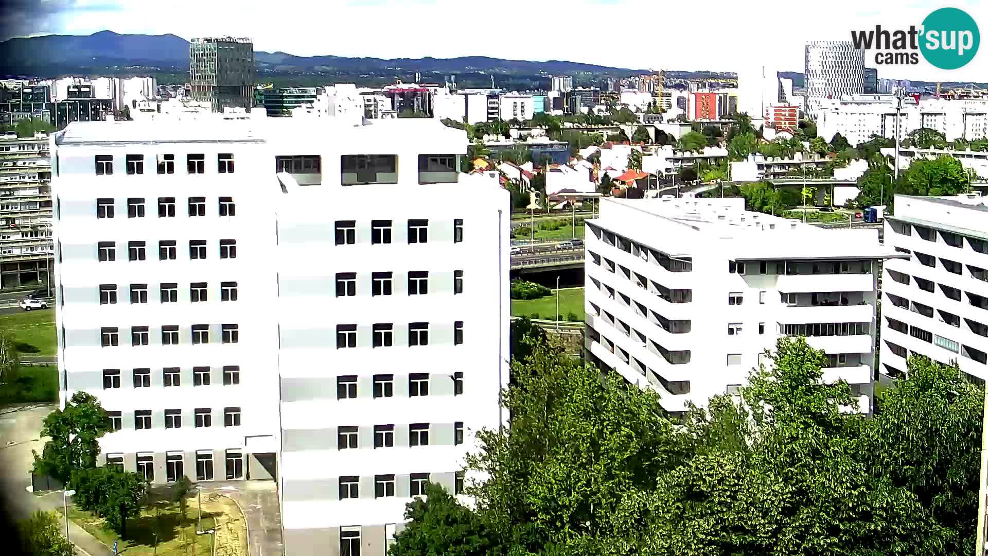 Rotatoria e incrocio viale Slavonska e Marin Držić  – webcam di Zagabria
