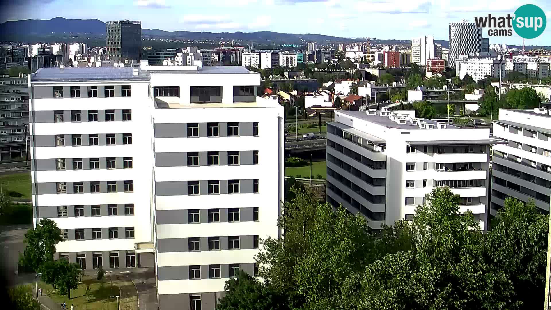 Krožišče Slavonske in Marin Držićeve ulice v Zagrebu v živo