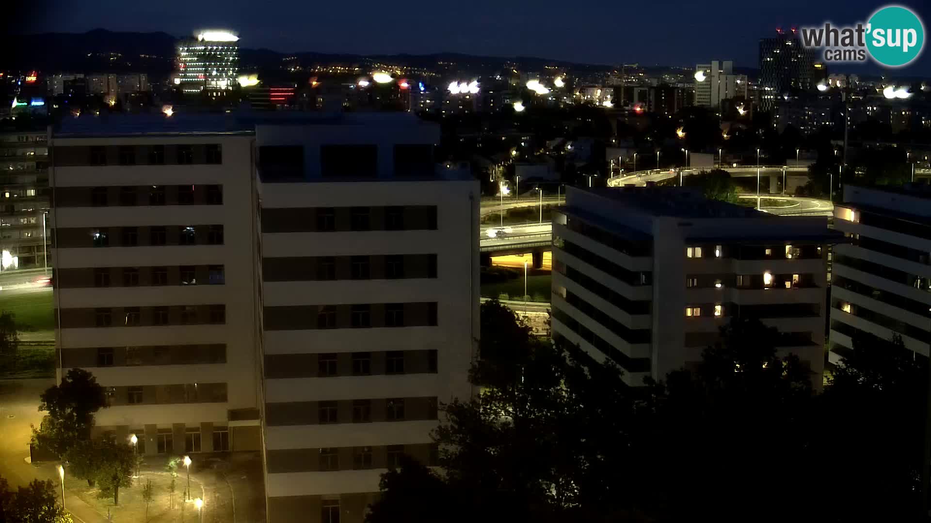 Rotatoria e incrocio viale Slavonska e Marin Držić  – webcam di Zagabria