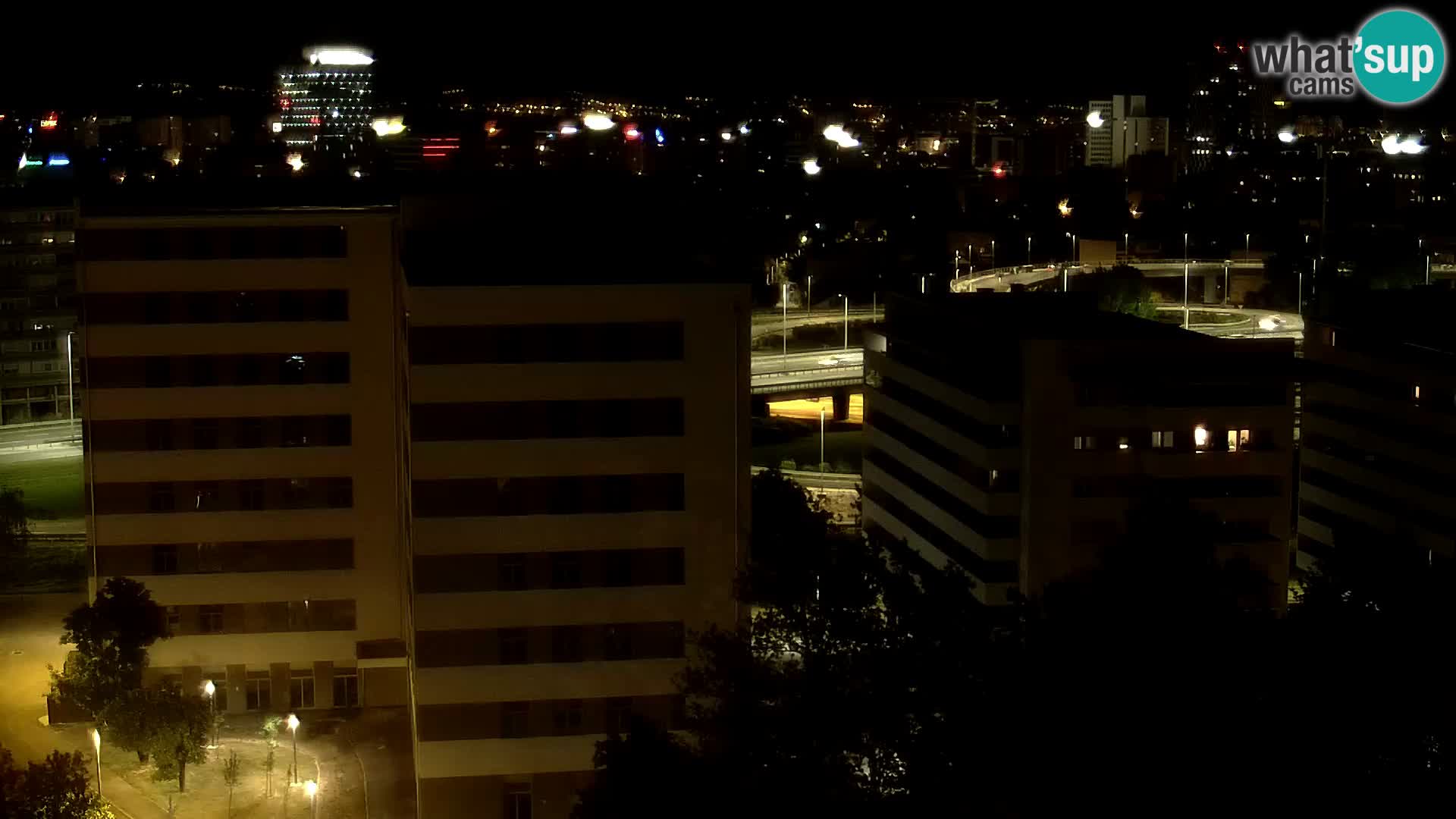 Krožišče Slavonske in Marin Držićeve ulice v Zagrebu v živo