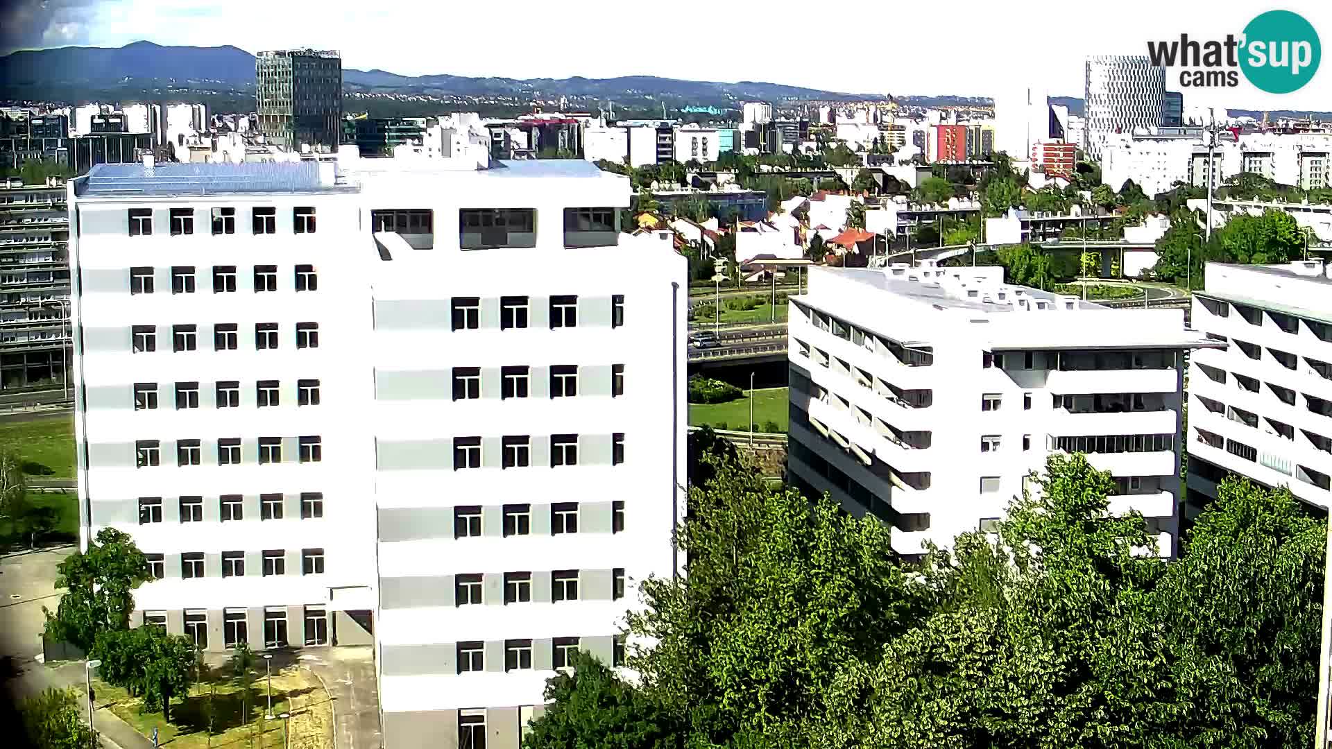 Rotatoria e incrocio viale Slavonska e Marin Držić  – webcam di Zagabria