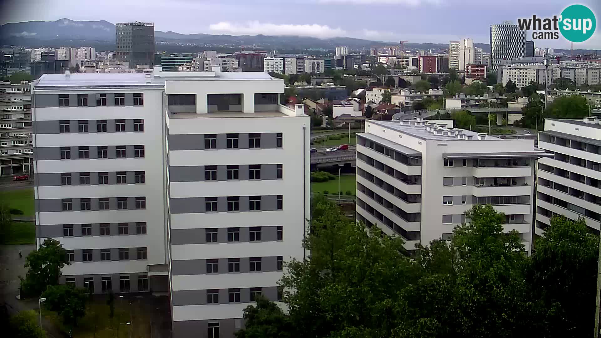 Krožišče Slavonske in Marin Držićeve ulice v Zagrebu v živo