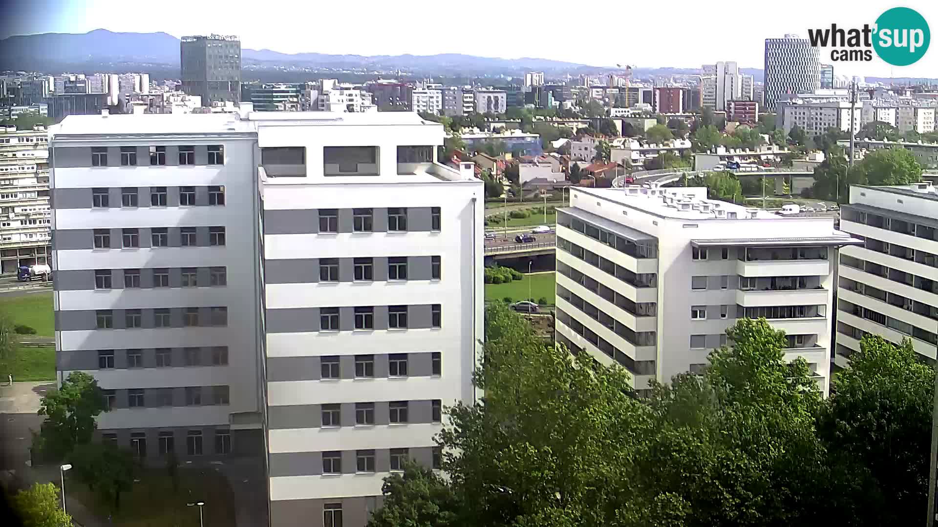 Krožišče Slavonske in Marin Držićeve ulice v Zagrebu v živo