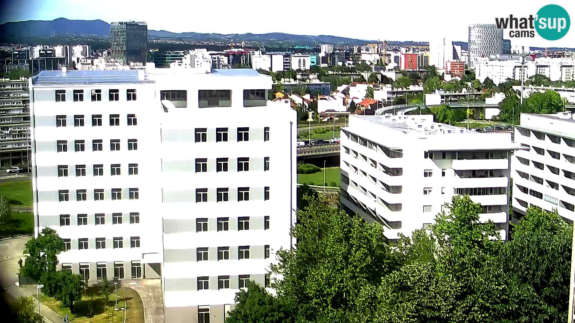 Rotatoria e incrocio viale Slavonska e Marin Držić  – webcam di Zagabria