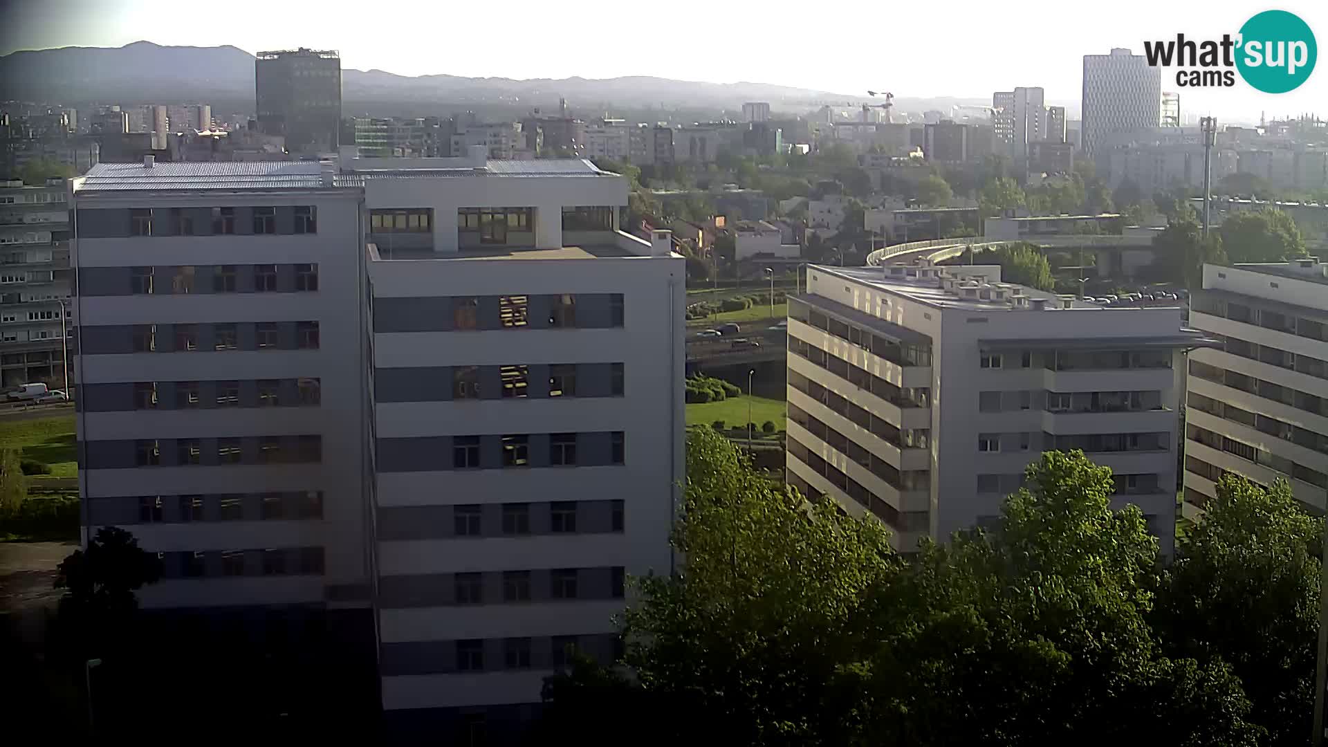 Live Interchange of Slavonska Avenue and Marin Držić Avenue in Zagreb webcam