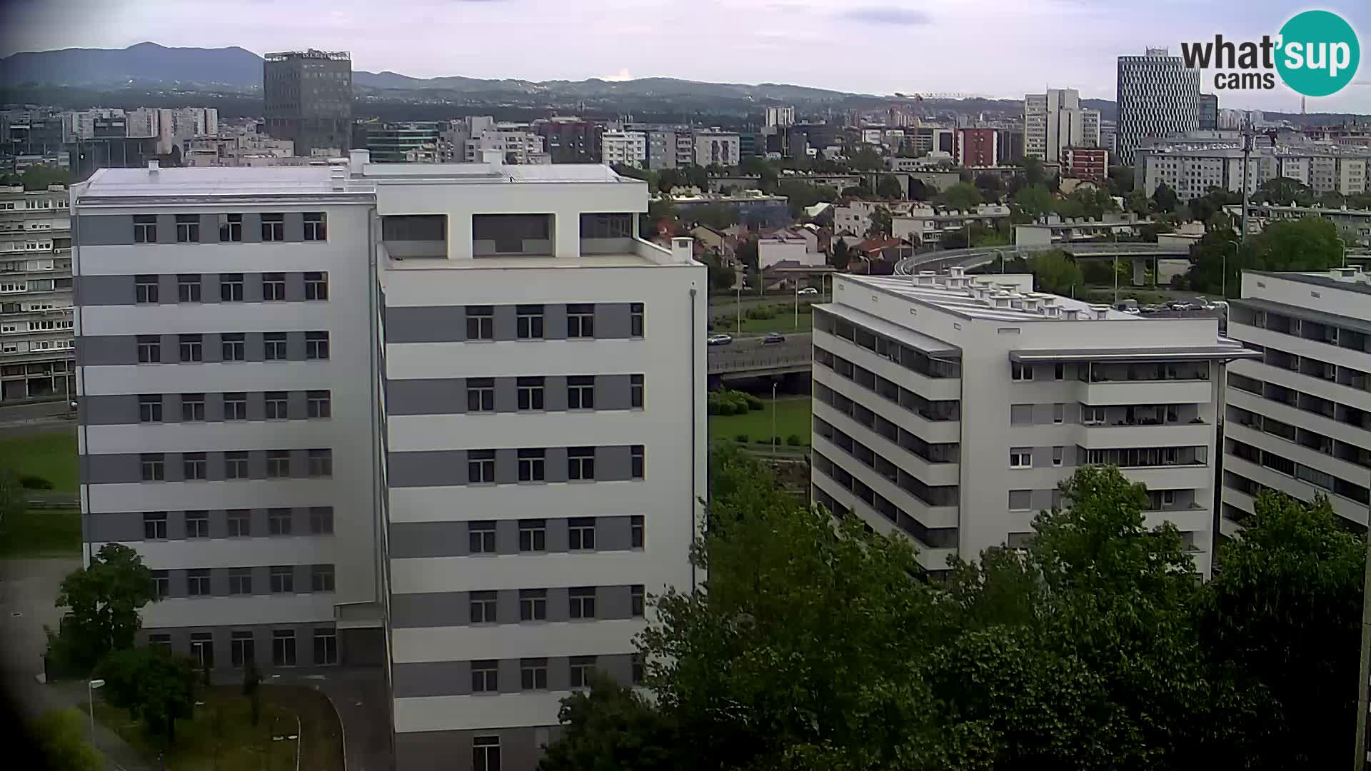 Live Interchange of Slavonska Avenue and Marin Držić Avenue in Zagreb webcam