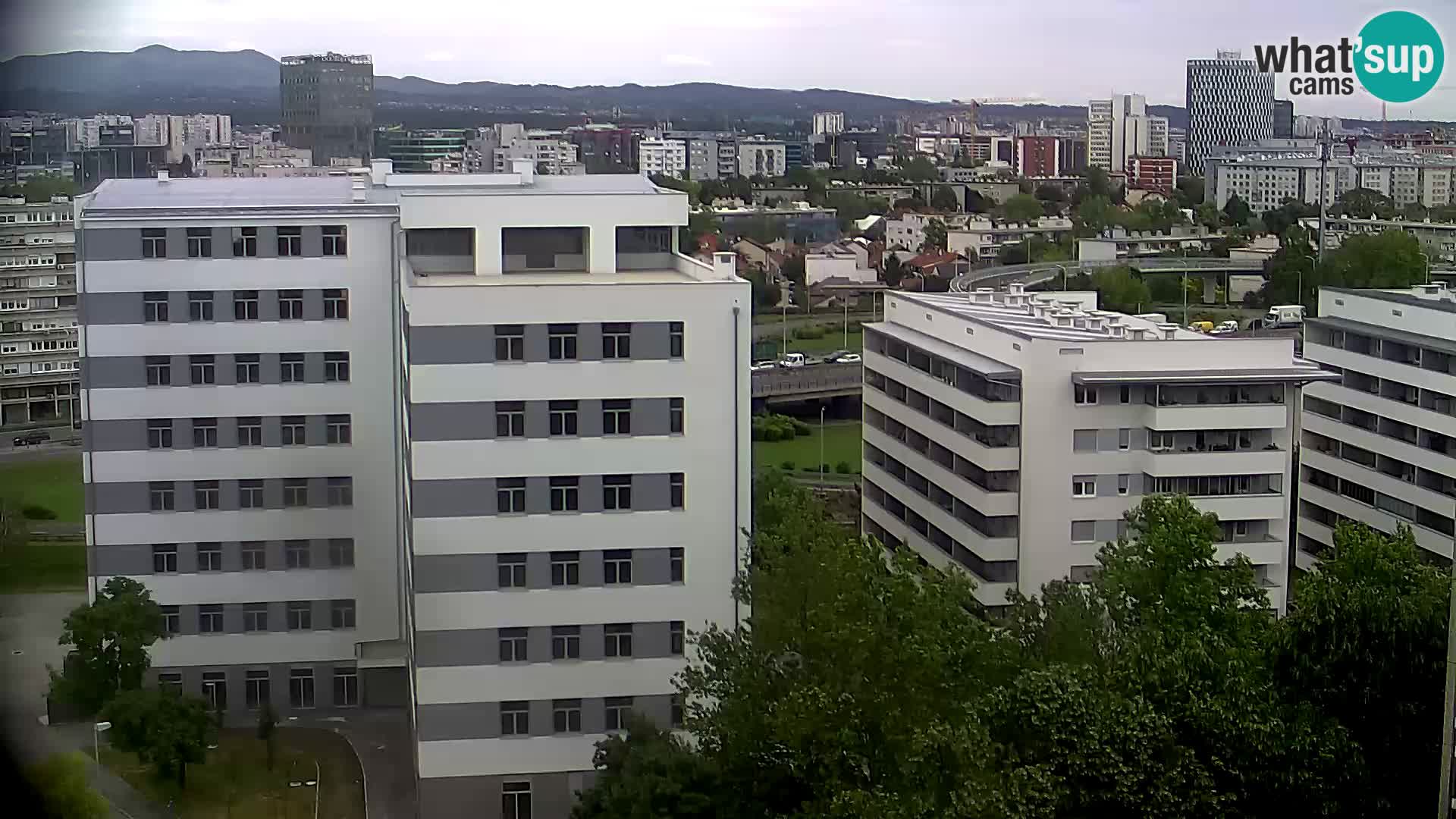 Live Interchange of Slavonska Avenue and Marin Držić Avenue in Zagreb webcam