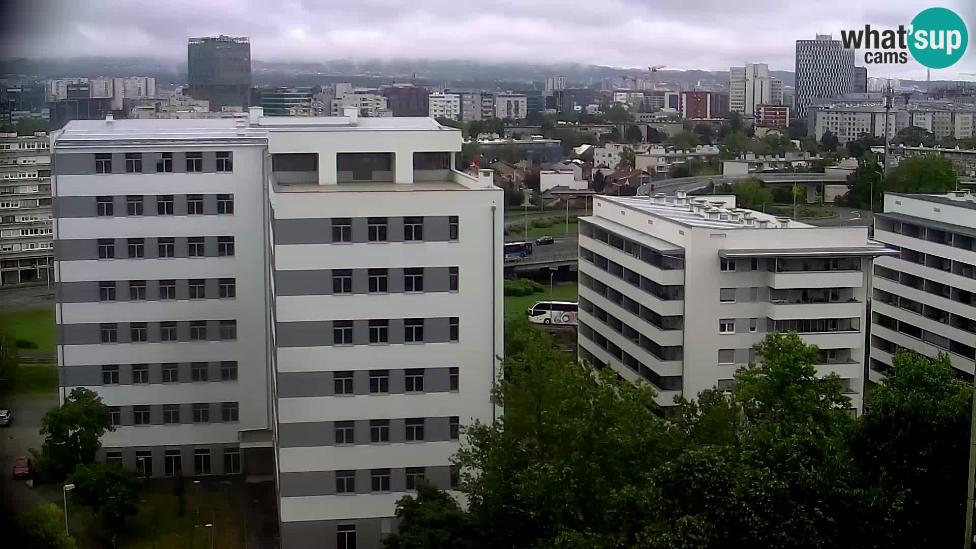 Krožišče Slavonske in Marin Držićeve ulice v Zagrebu v živo