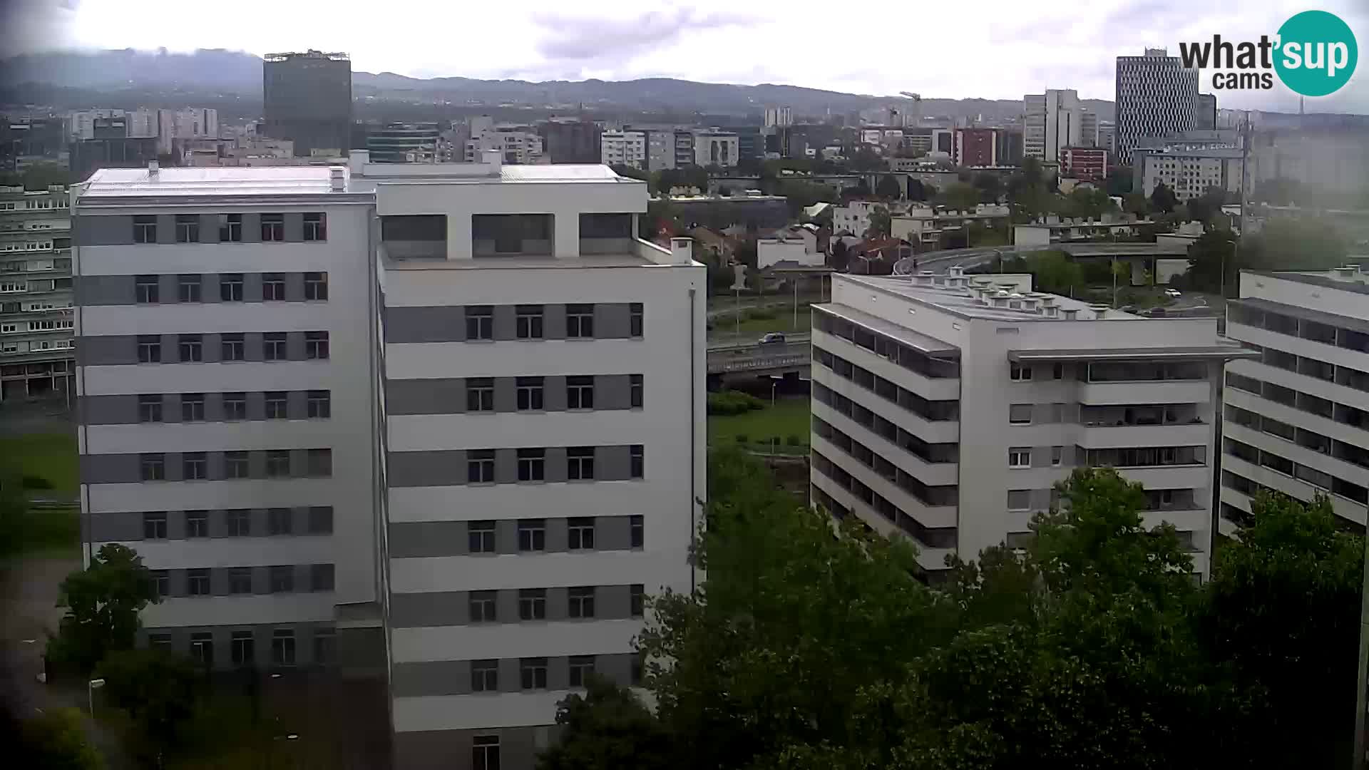 Live Interchange of Slavonska Avenue and Marin Držić Avenue in Zagreb webcam