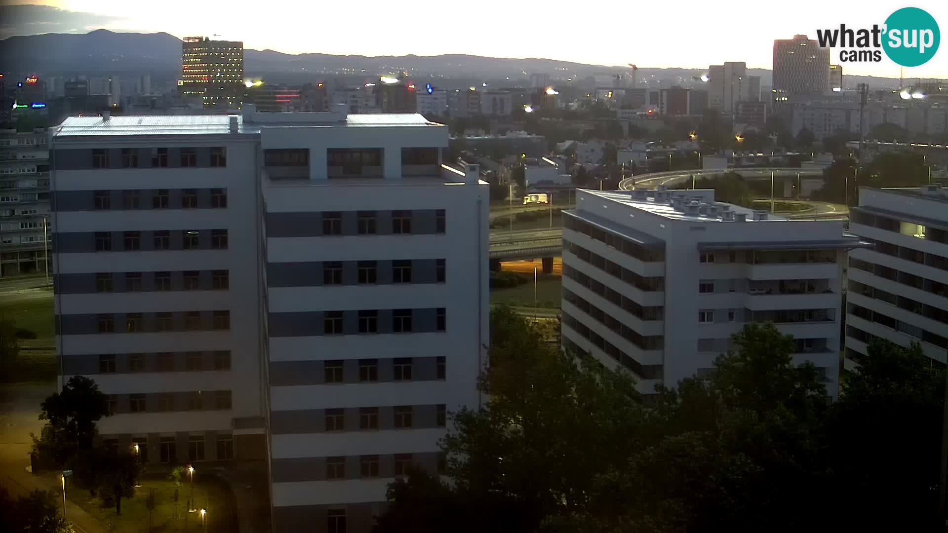 Rotatoria e incrocio viale Slavonska e Marin Držić  – webcam di Zagabria