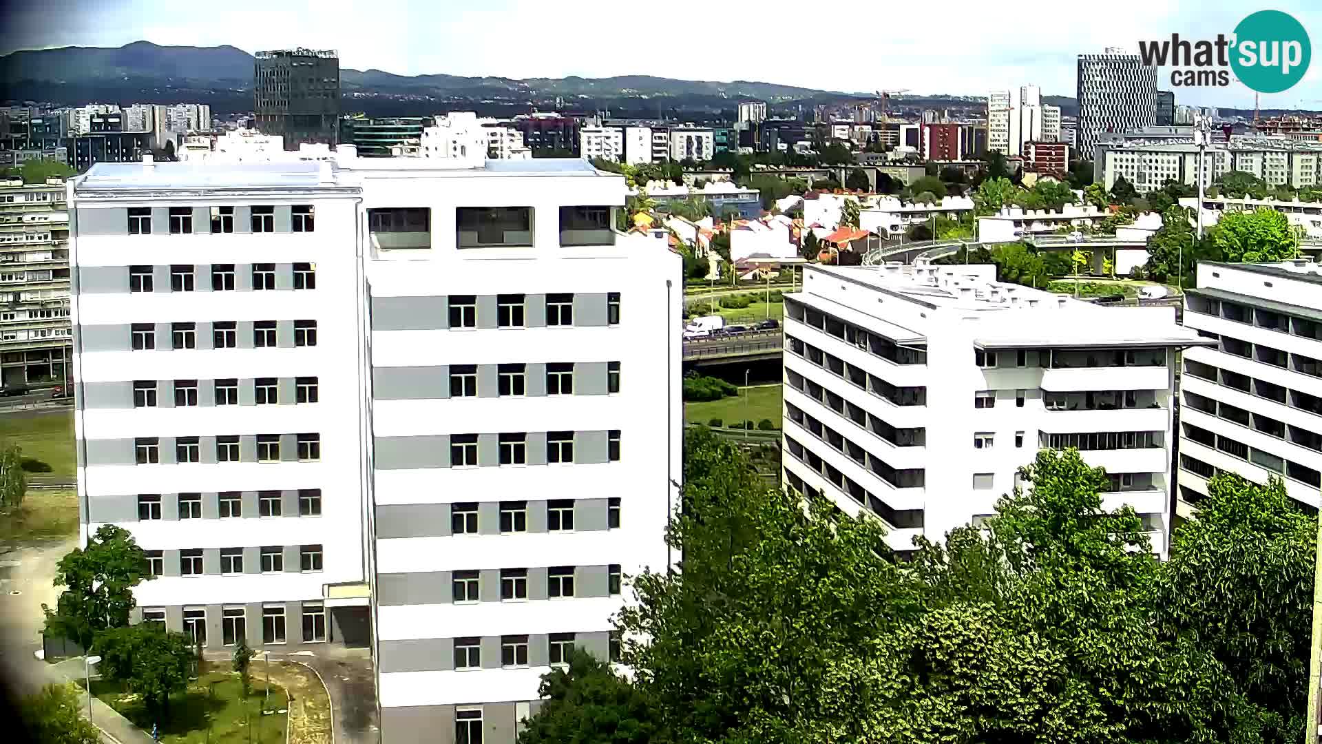 Web kamera Petlja Slavonska – Držićeva – Zagreb Live