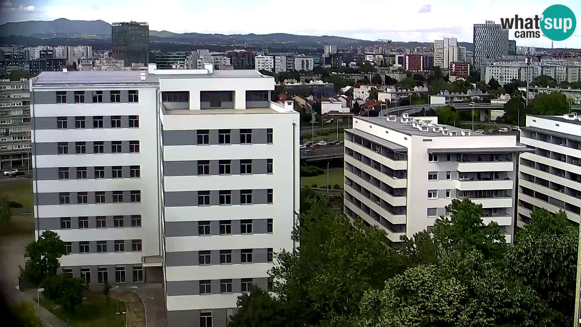 Rotatoria e incrocio viale Slavonska e Marin Držić  – webcam di Zagabria