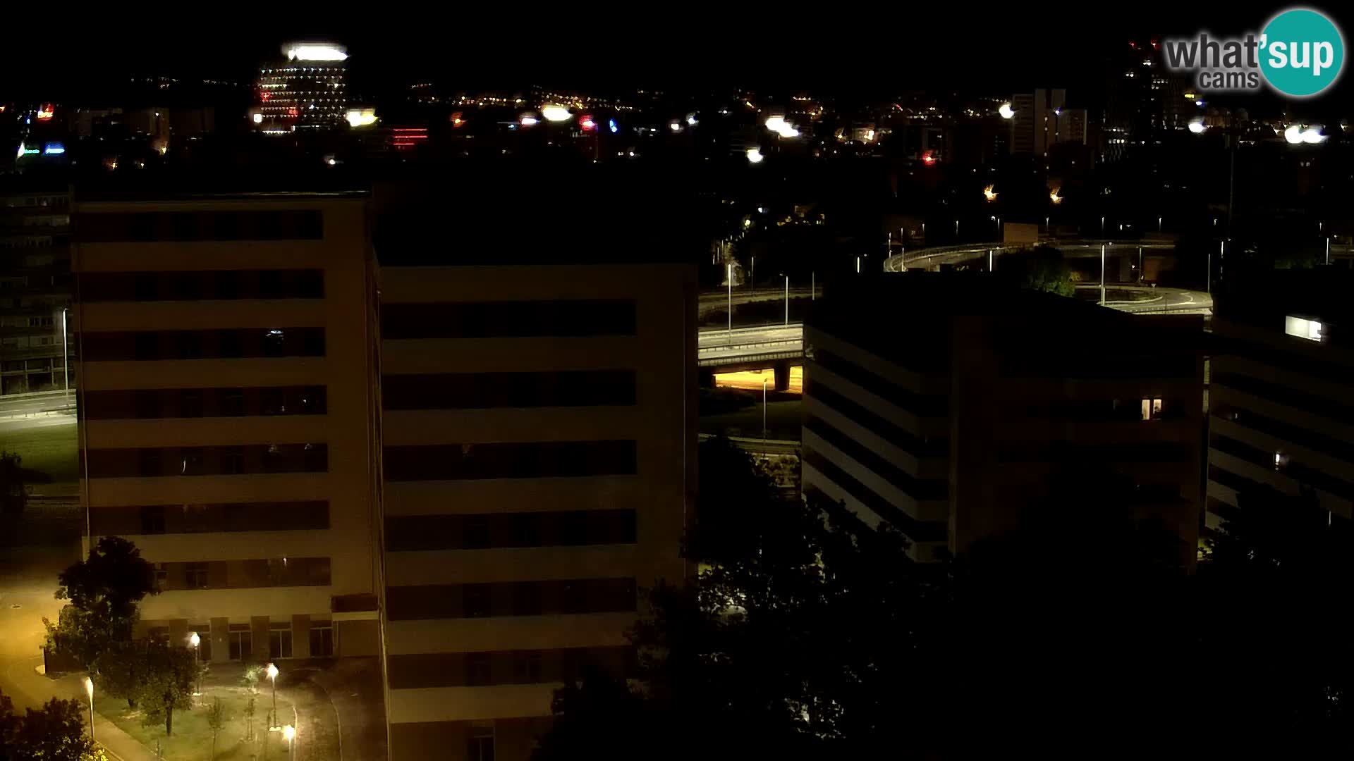 Krožišče Slavonske in Marin Držićeve ulice v Zagrebu v živo