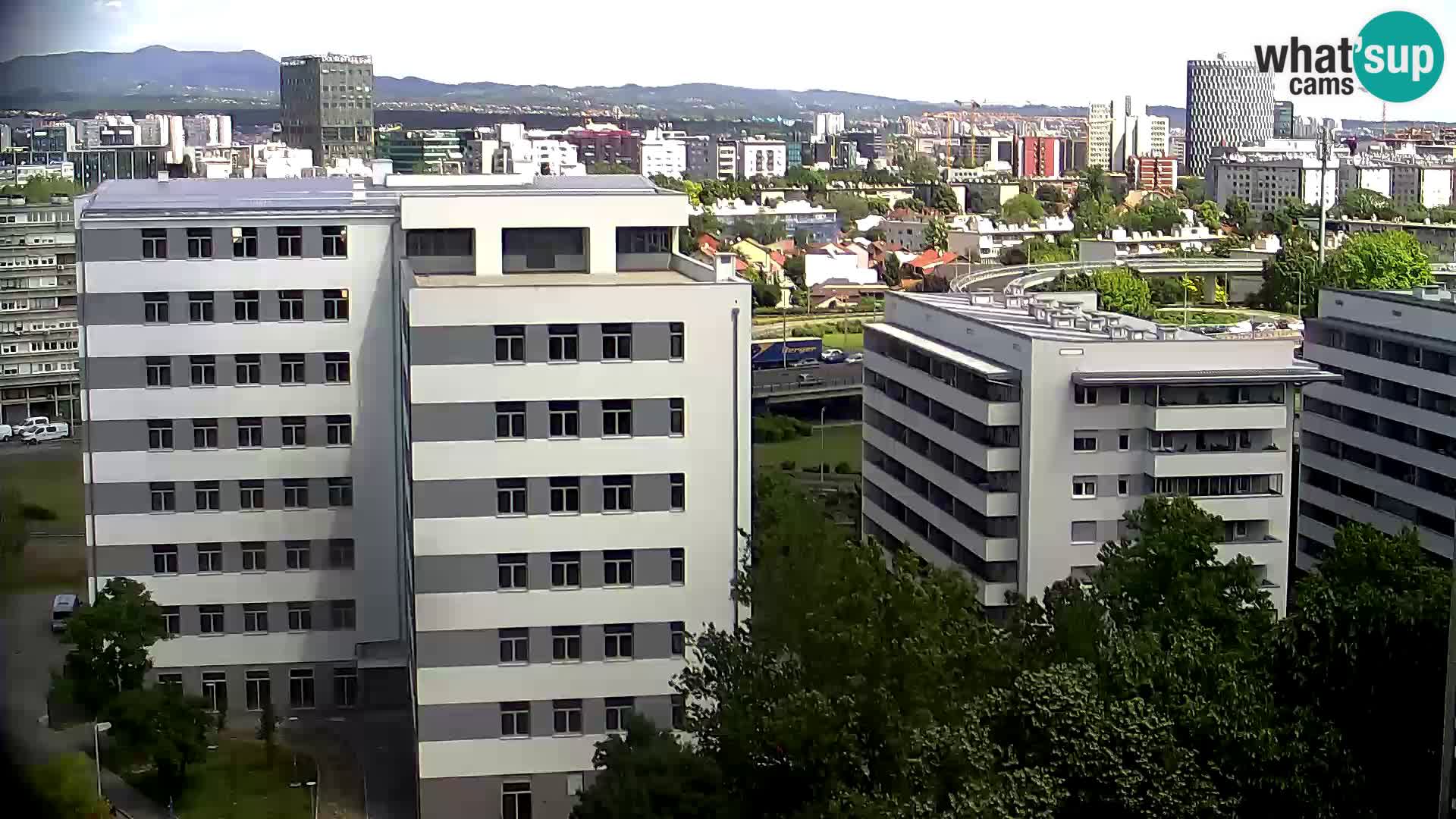 Rotatoria e incrocio viale Slavonska e Marin Držić  – webcam di Zagabria
