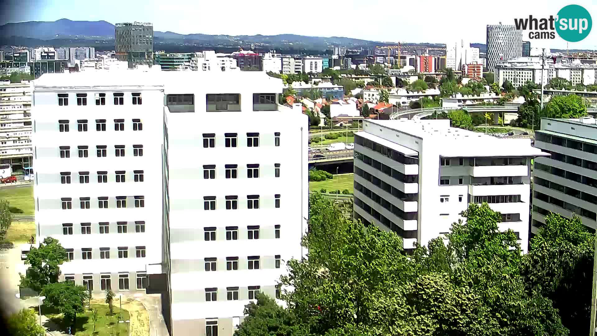 Rotatoria e incrocio viale Slavonska e Marin Držić  – webcam di Zagabria