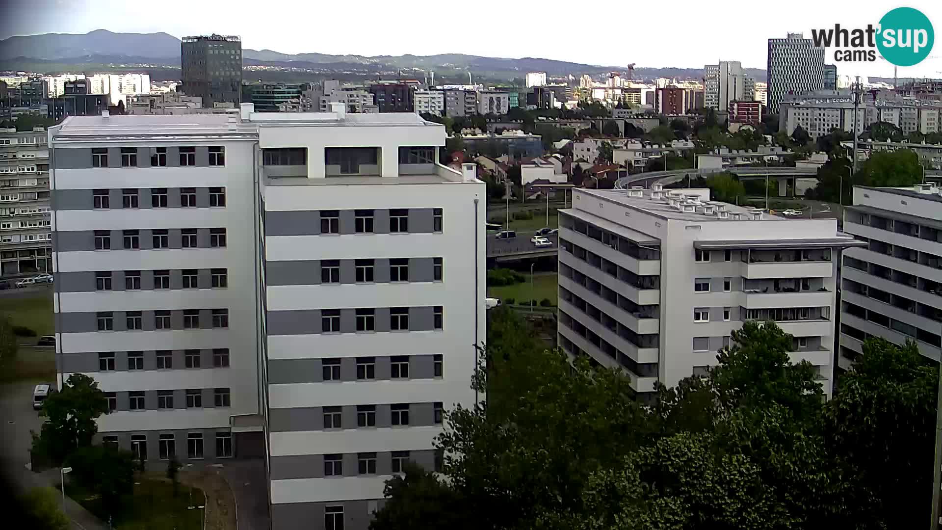 Rotatoria e incrocio viale Slavonska e Marin Držić  – webcam di Zagabria